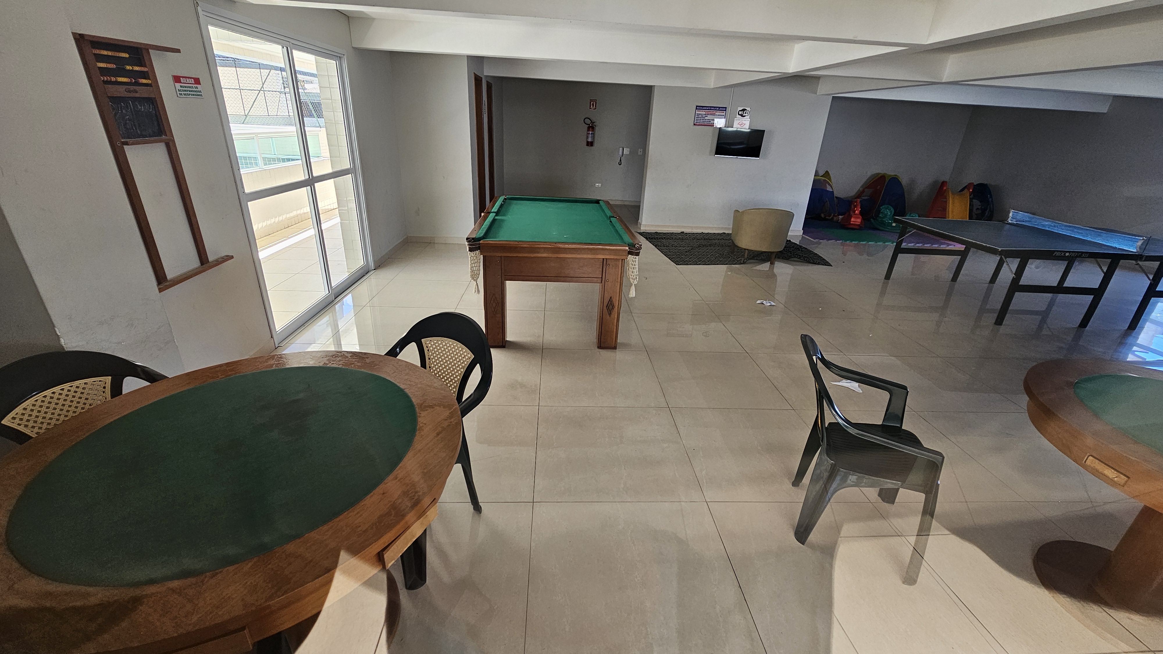 Imagens do imóveis Apto De 1 Dormitório A Venda na Ocian