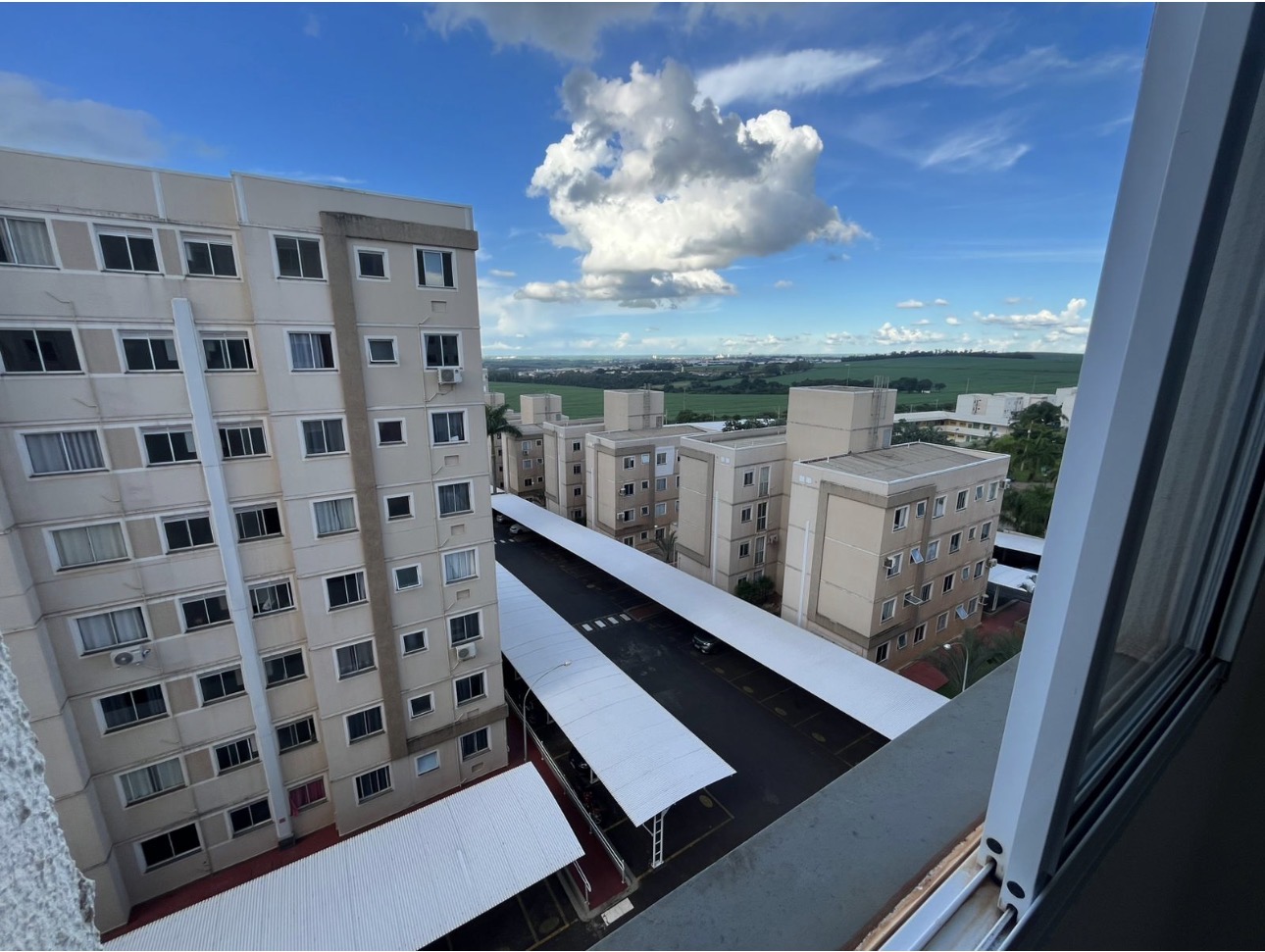 Imagens do imóveis Vende-Se Apartamentos Cond Lagoa Santa Aquaville