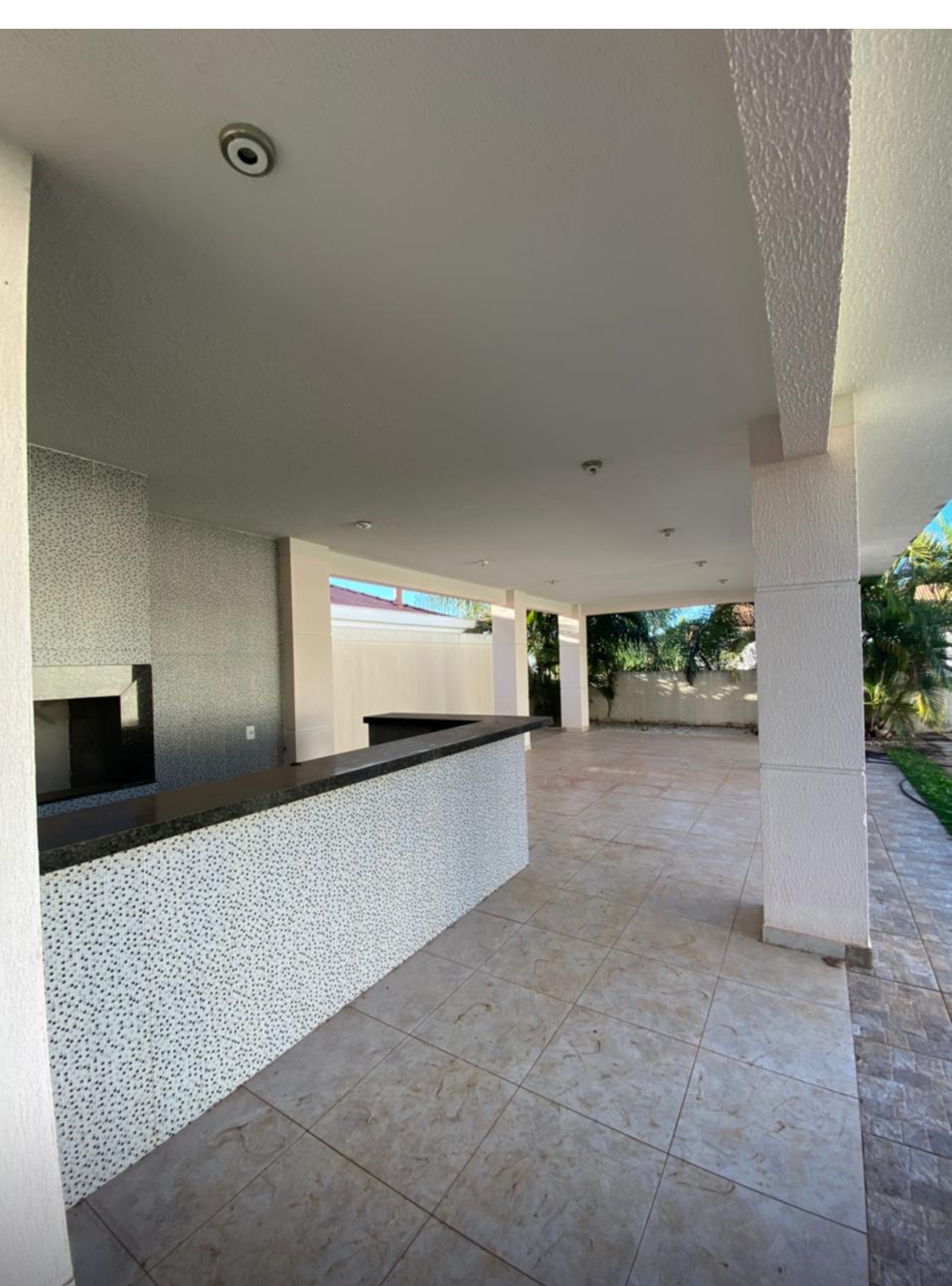 Imagens do imóveis Vende-Se Ou Aluga-Se casa No Royal Golf