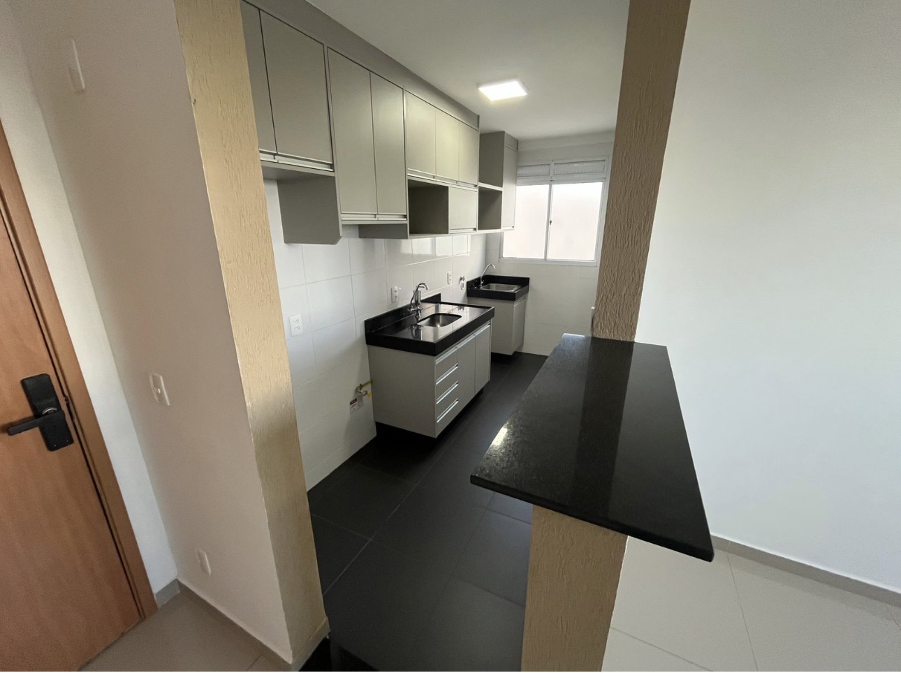 Imagens do imóveis Vende-Se Apartamentos Cond Lagoa Santa Aquaville