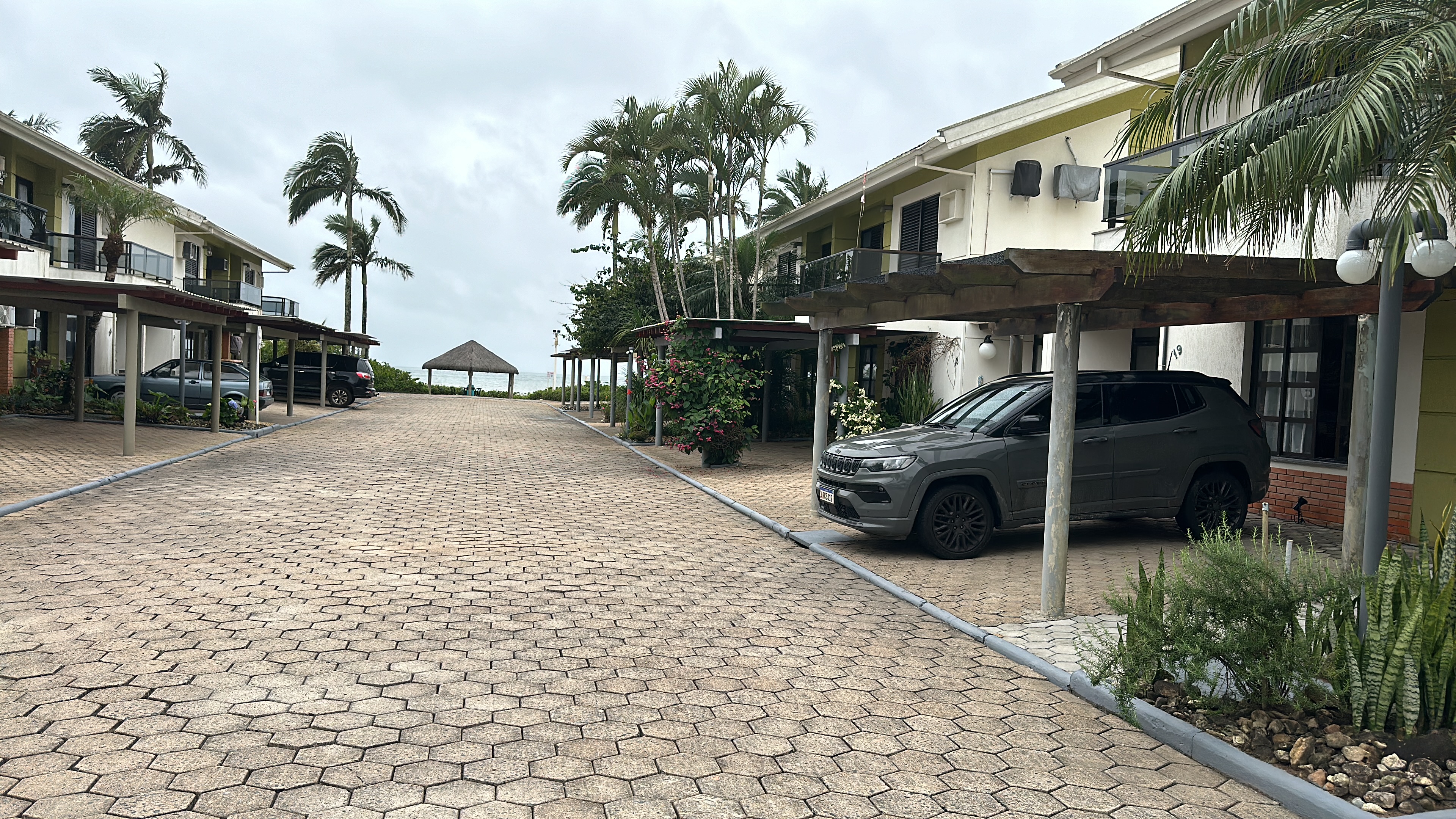 Imagens do imóveis Aluga-Se Casa Praia Pé Na Areia Condomínio