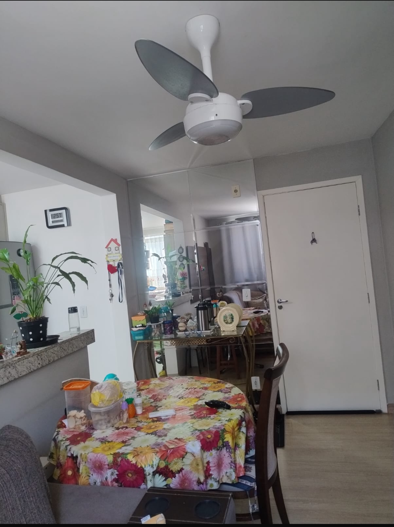 Imagens do imóveis Vende-Se Apartamento Próximo Ao HU