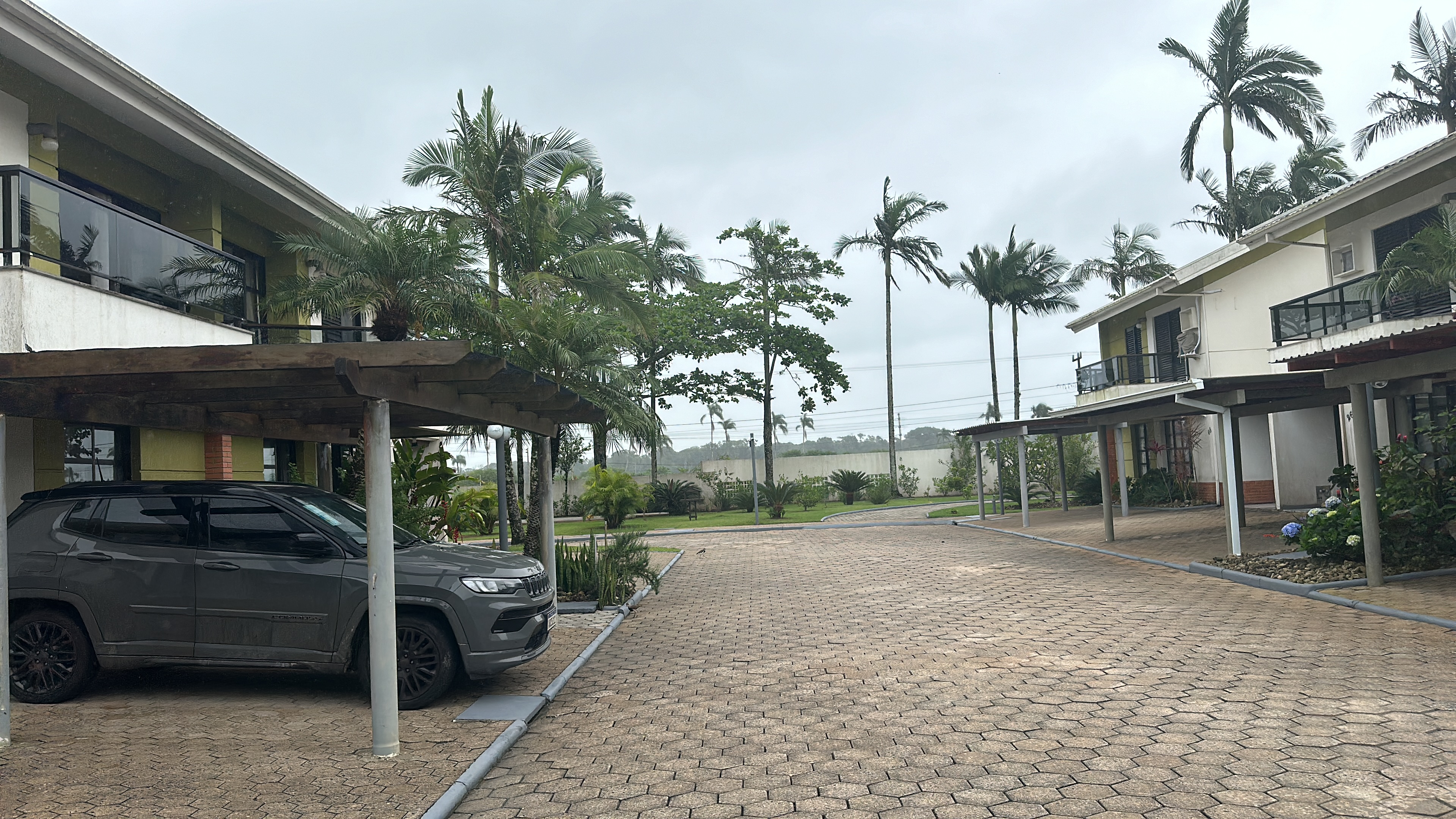 Imagens do imóveis Aluga-Se Casa Praia Pé Na Areia Condomínio