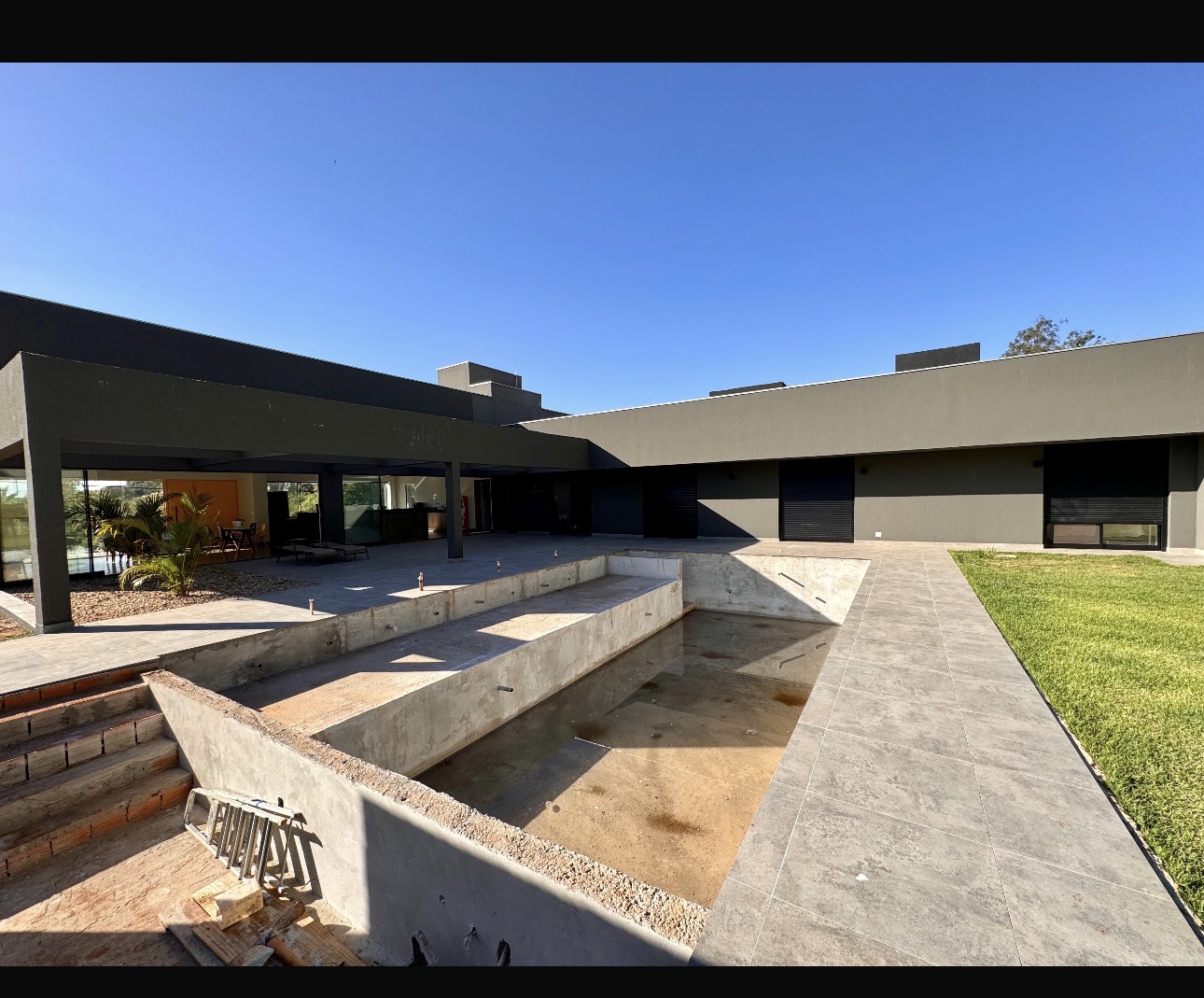 Imagens do imóveis Vende-Se Casa Cond Terras De Canaã