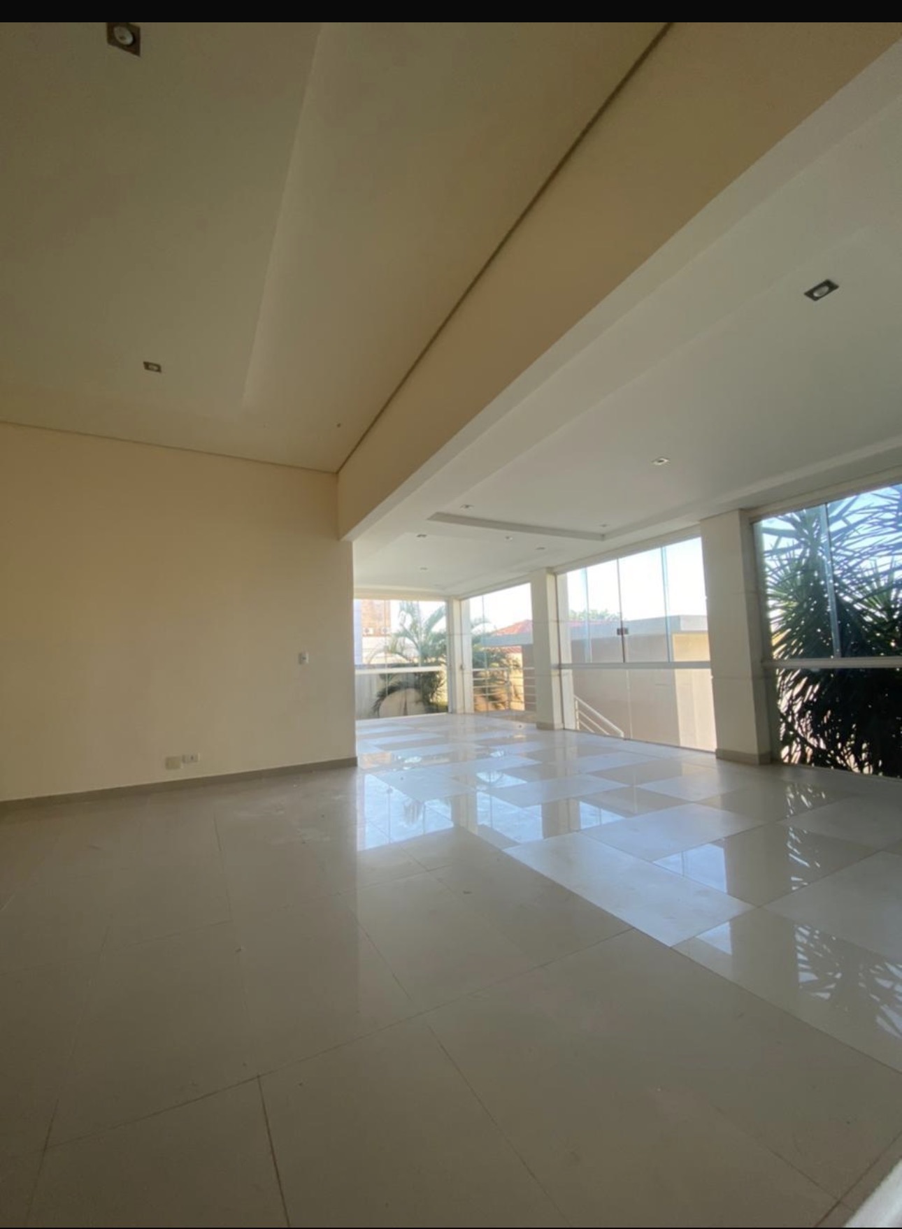 Imagens do imóveis aluga-Se Casa No Royal Golf