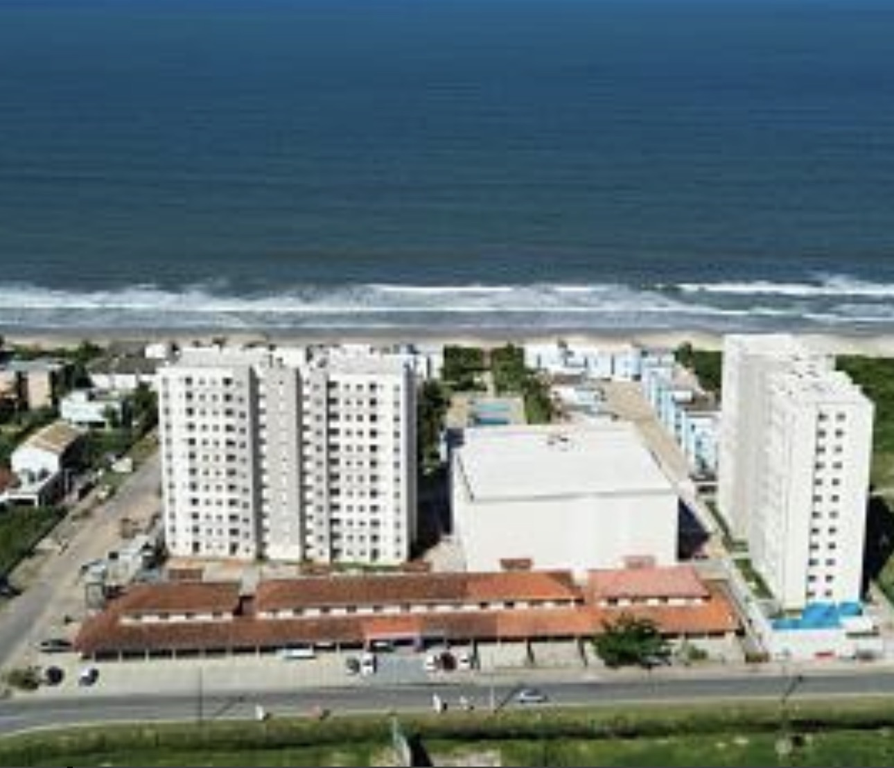 Imagens do imóveis Vende-Se Apartamento Praia Itapoa, 100 Metros Do Mar