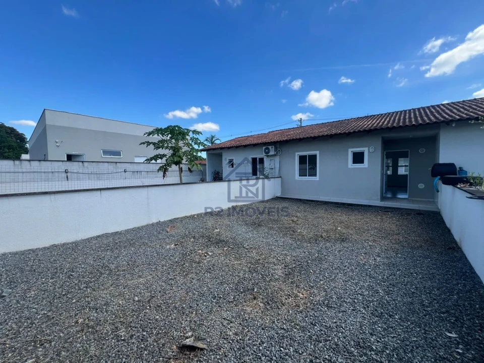 Imagens do imóveis Casa averbada no itinga