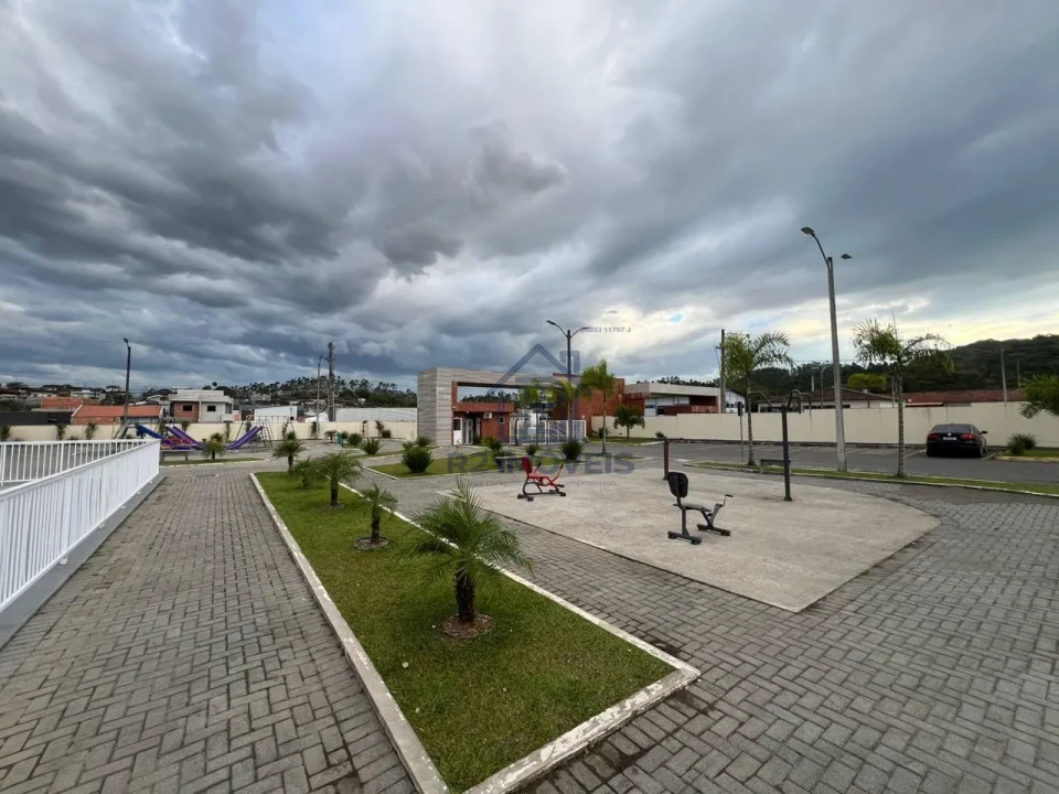Imagens do imóveis CASA PORTEIRA FECHADA NO ITINGA