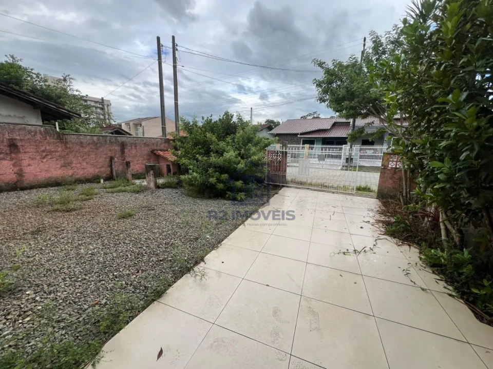 Imagens do imóveis Casa Averbada no Itinga