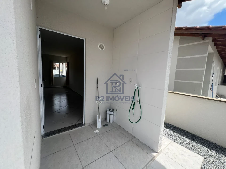 Imagens do imóveis Casa em condomínio fechado no final do Itinga