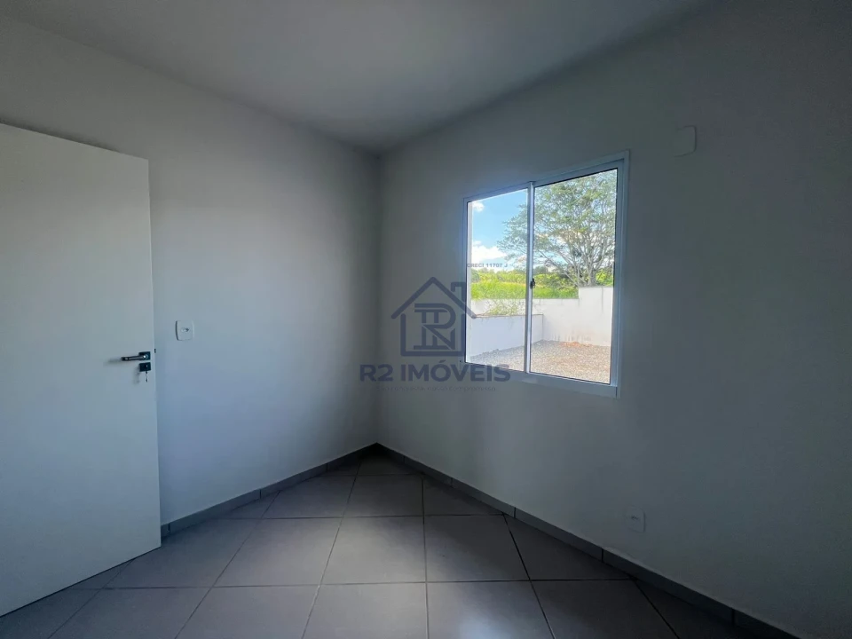 Imagens do imóveis Casa averbada no itinga