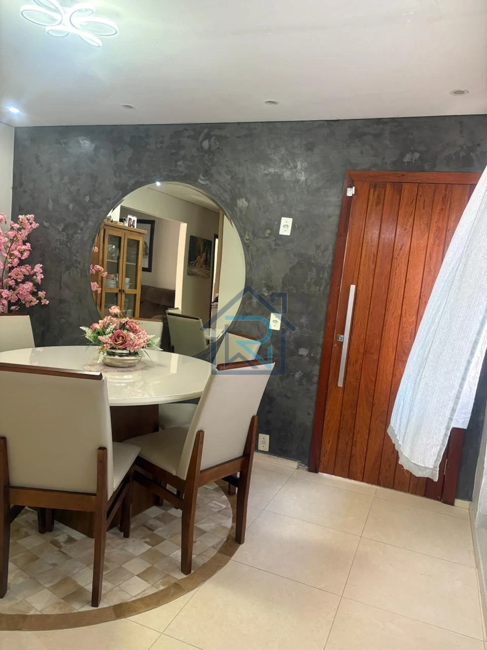 Imagens do imóveis Casa Semi Mobiliada no Itinga