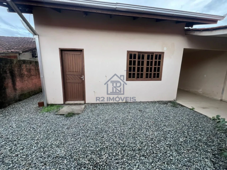 Imagens do imóveis Casa Averbada no Itinga