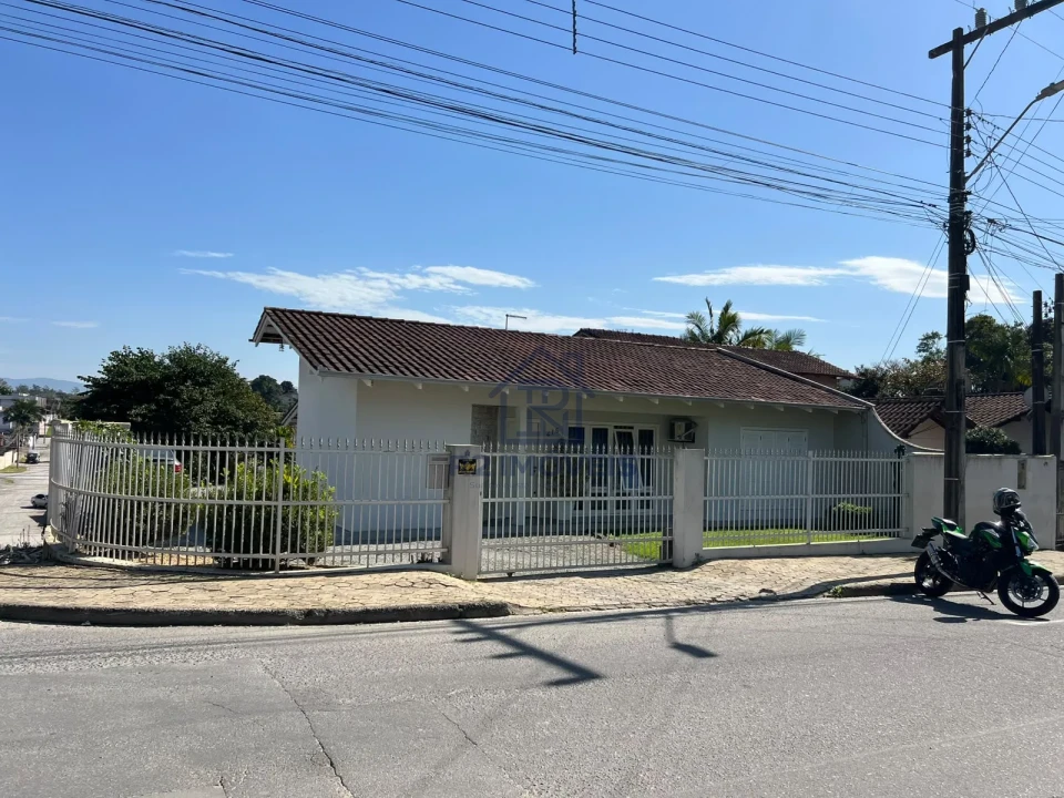 Imagens do imóveis casa a venda no bairro bohermewalt