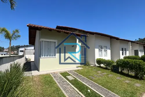 Casa em Condomínio Fechado no Itinga