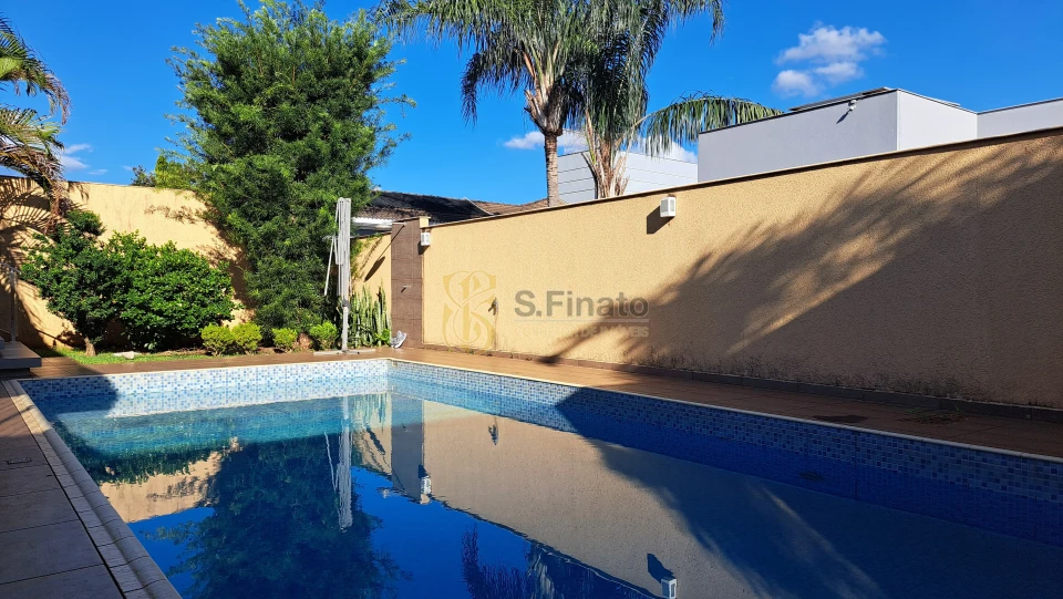 Casa em Condomínio À Venda E Locação Condomínio Royal Tennis Londrina