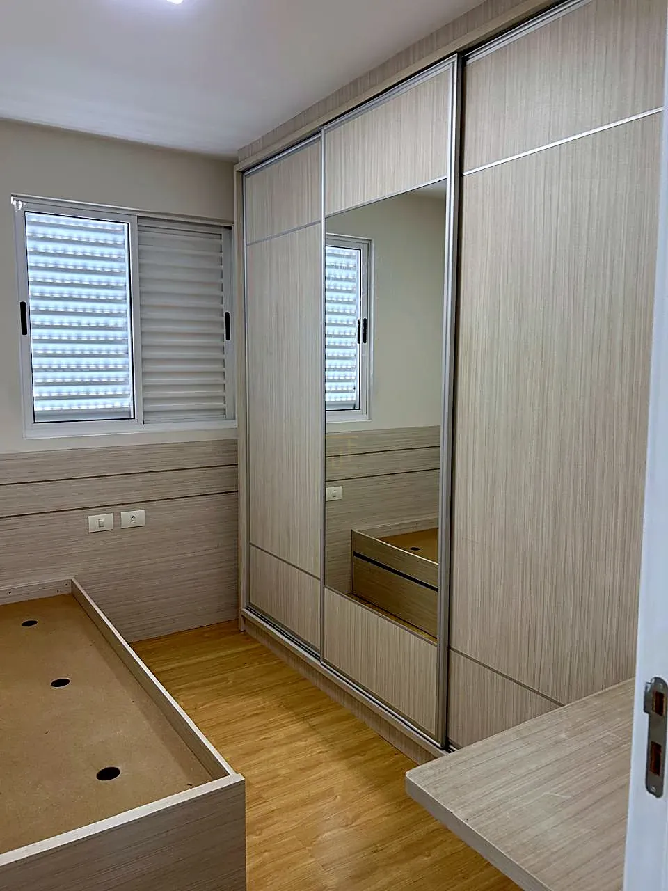 Imagens do imóveis APARTAMENTO A VENDA 3 QUARTOS - SOLAR LALIQUE- JUDITH