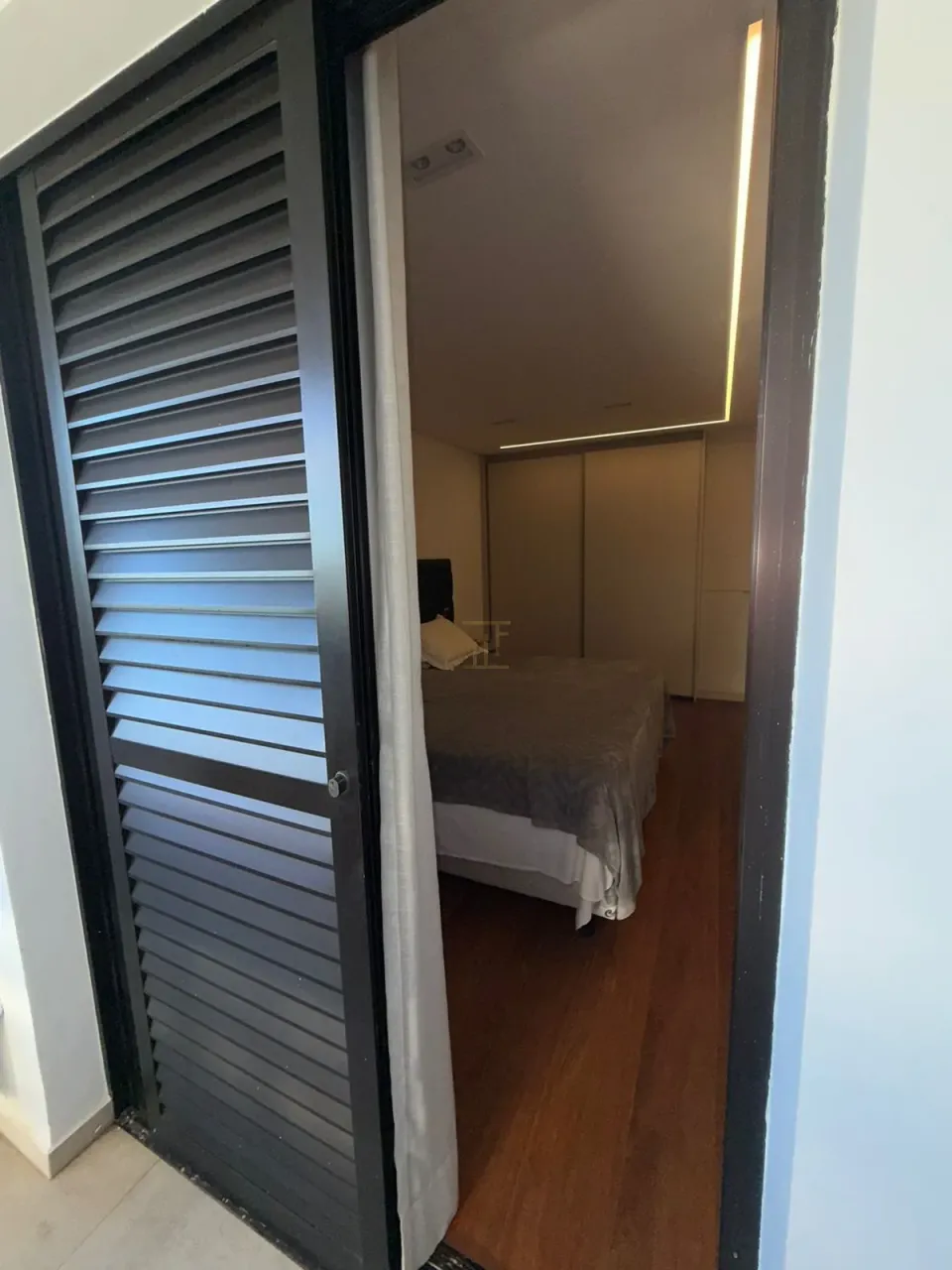 Imagens do imóveis APARTAMENTO 4 QUARTOS JARDIM LONDRILAR