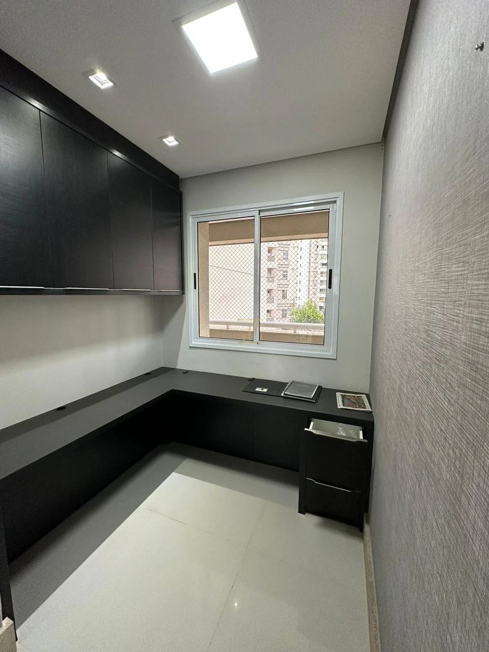 Imagens do imóveis Apartamento À Venda Edifício Casa Batlló Londrina