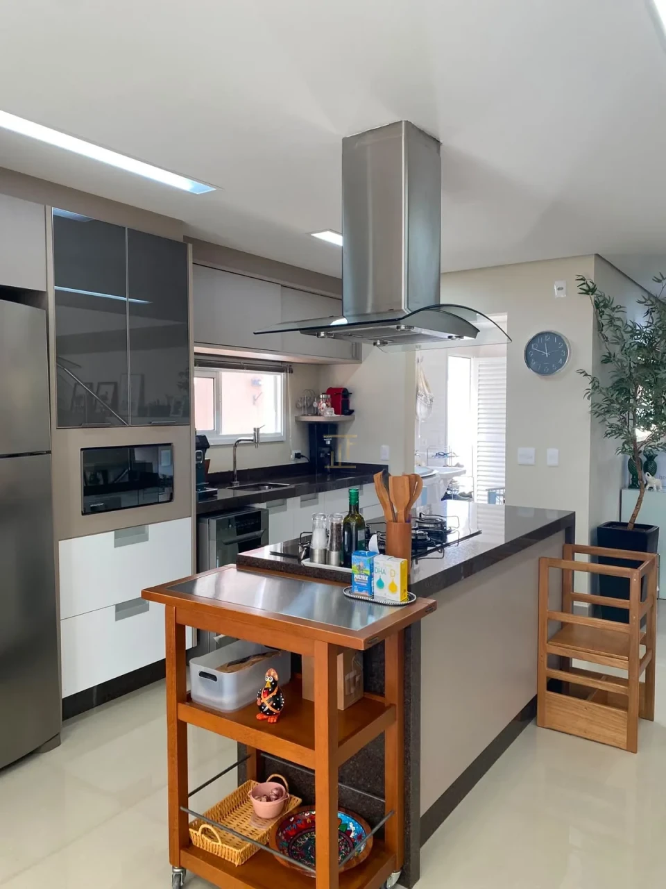 Imagens do imóveis Casa Em Condomínio À Venda Condomínio Ville Campestre Londrina