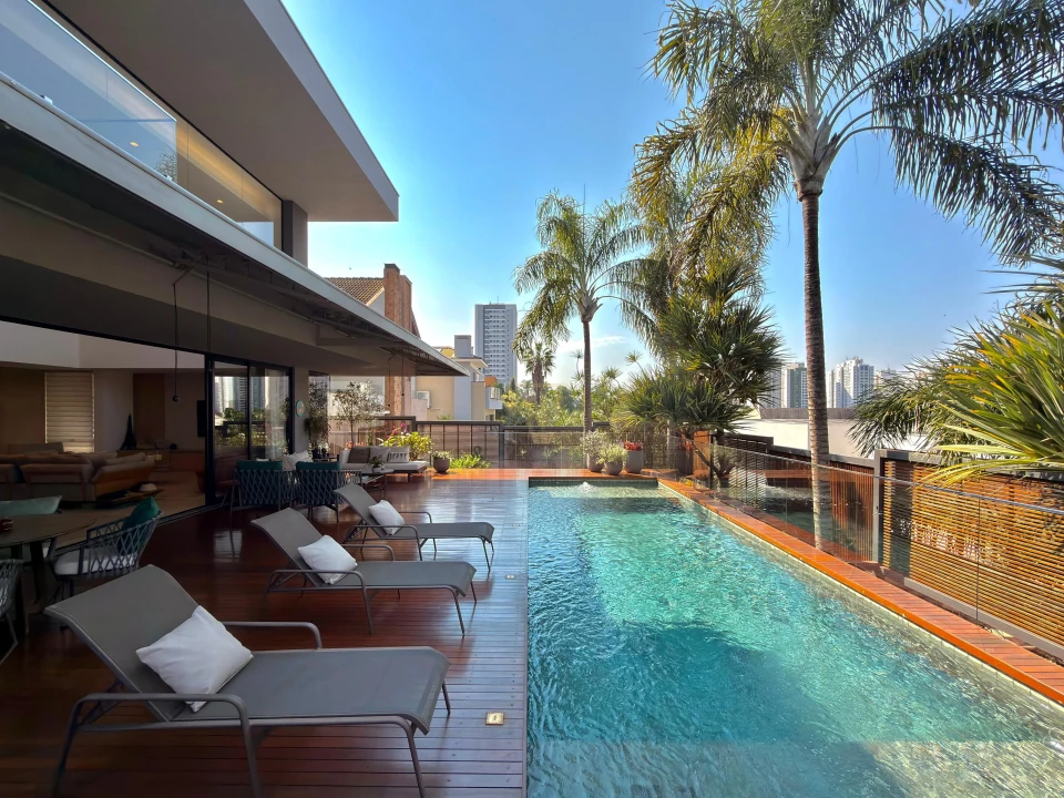 Imagens do imóveis Casa á Venda Alphaville Jacarandás Londrina