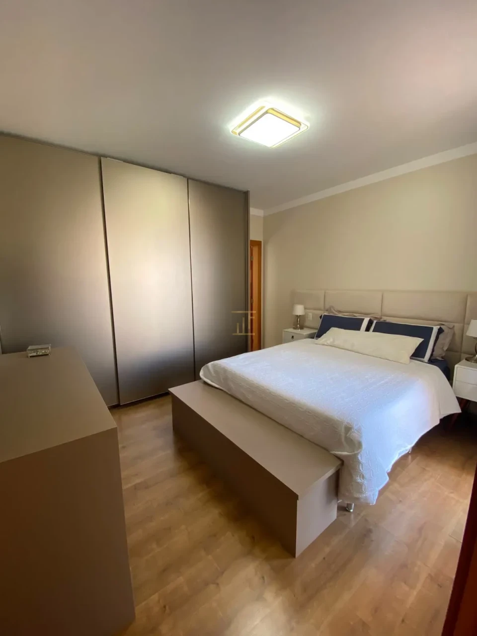 Imagens do imóveis Casa Em Condomínio À Venda Condomínio Ville Campestre Londrina