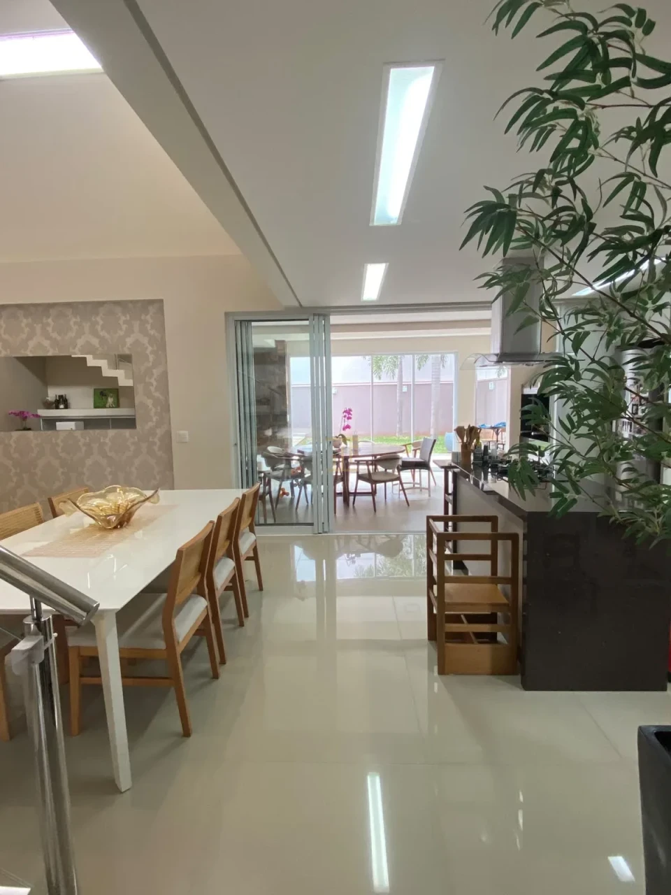 Imagens do imóveis Casa Em Condomínio À Venda Condomínio Ville Campestre Londrina