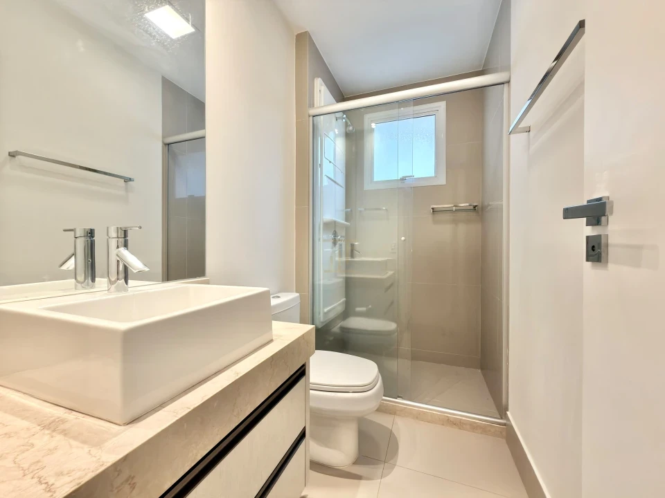 Imagens do imóveis Apartamento à Venda na Gleba Palhano em Londrina - 3 Suítes