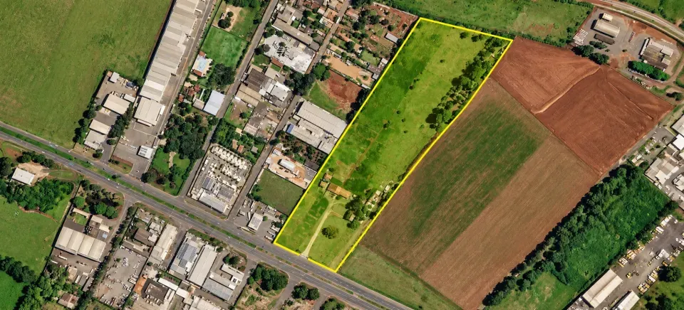 Imagens do imóveis Área Industrial com 83.974 m² em frente ao Parque de Exposições Ney Braga – Londrina/PR