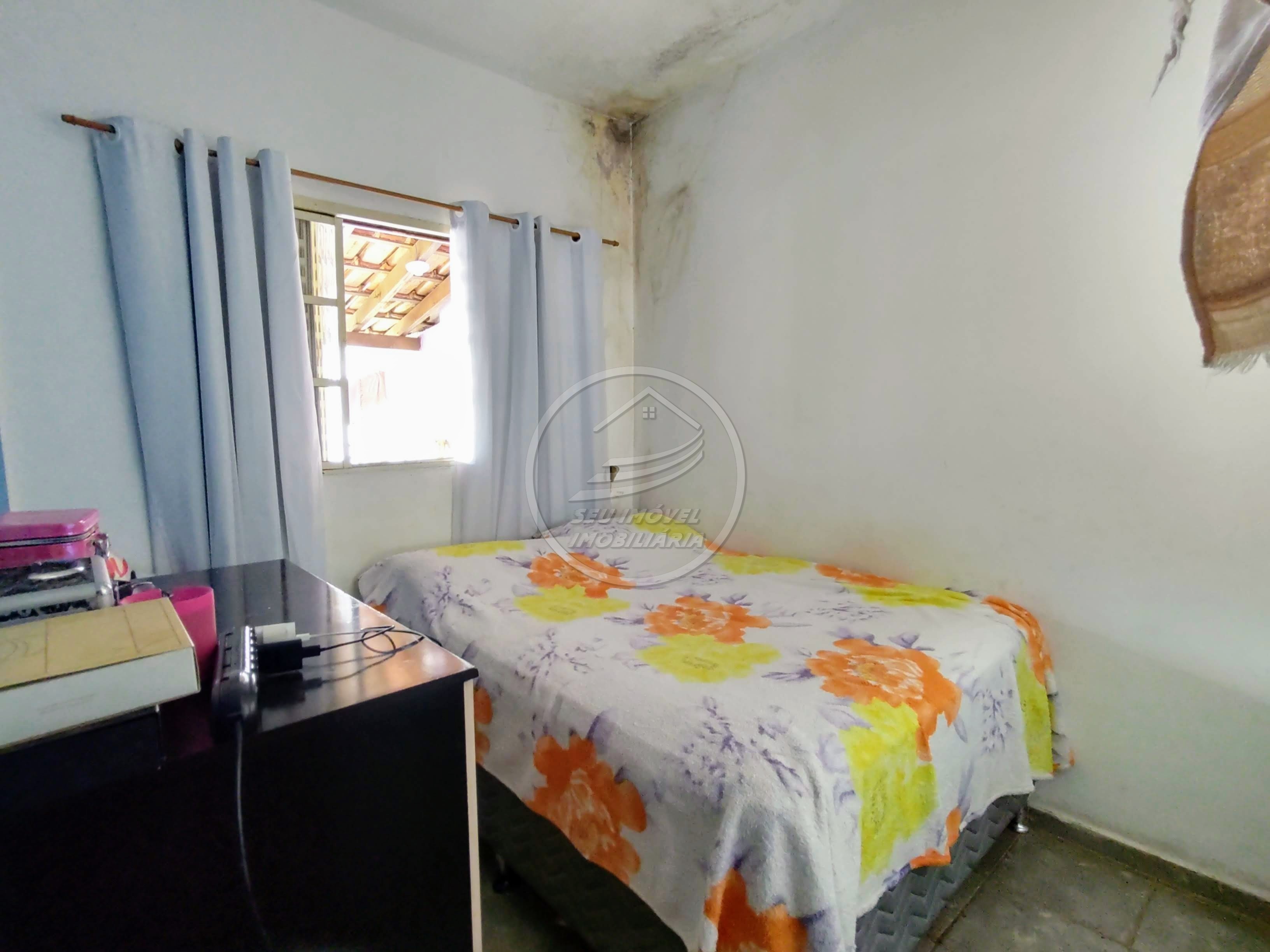 Casa a venda em Uberaba | Abadia | Com cômodo comercial | Oportunidade de investimento | R$ 500 mil