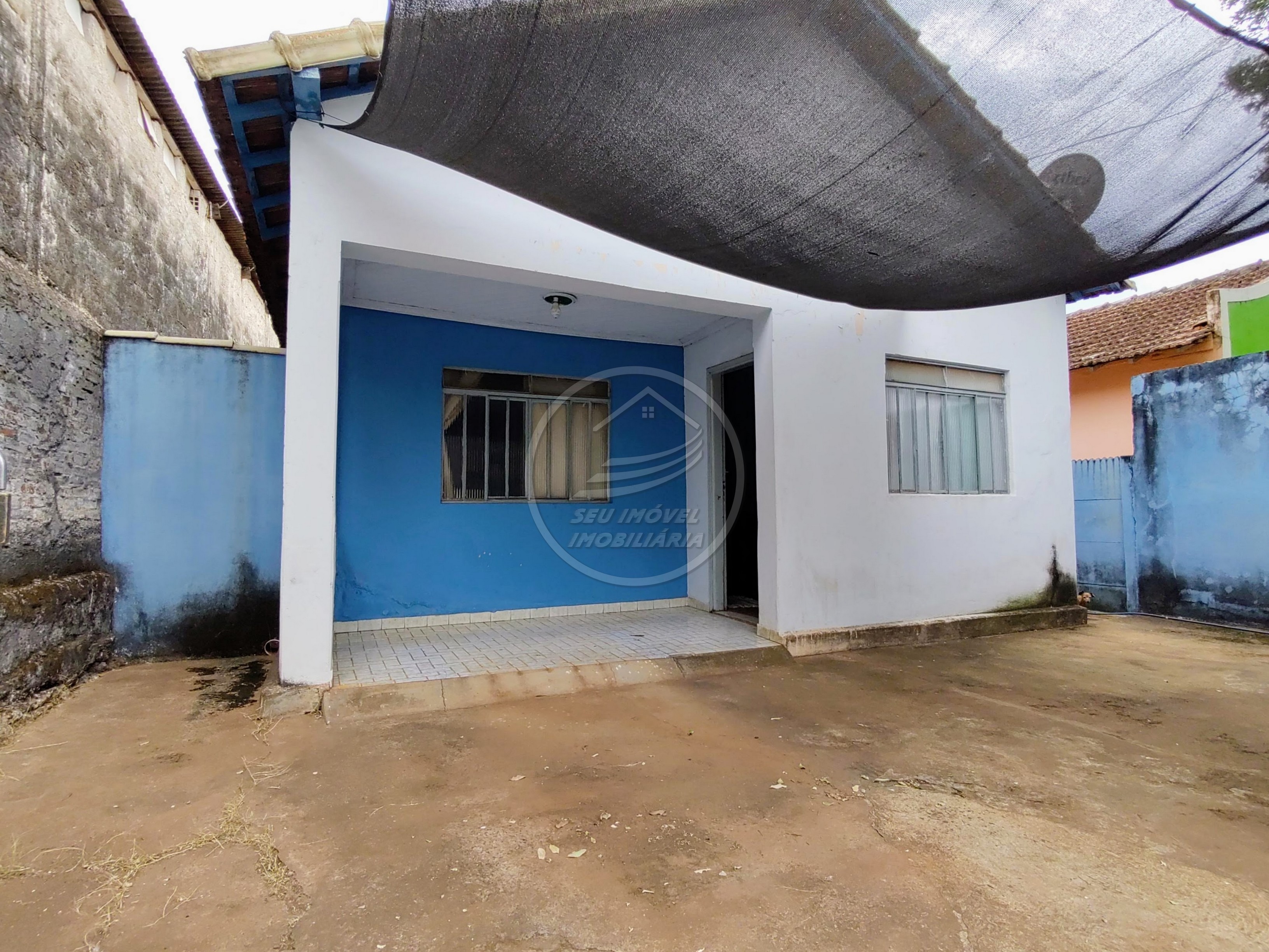Casa a venda em Uberaba | Bairro Abadia | Lote com 344 m² | R$ 270 mil