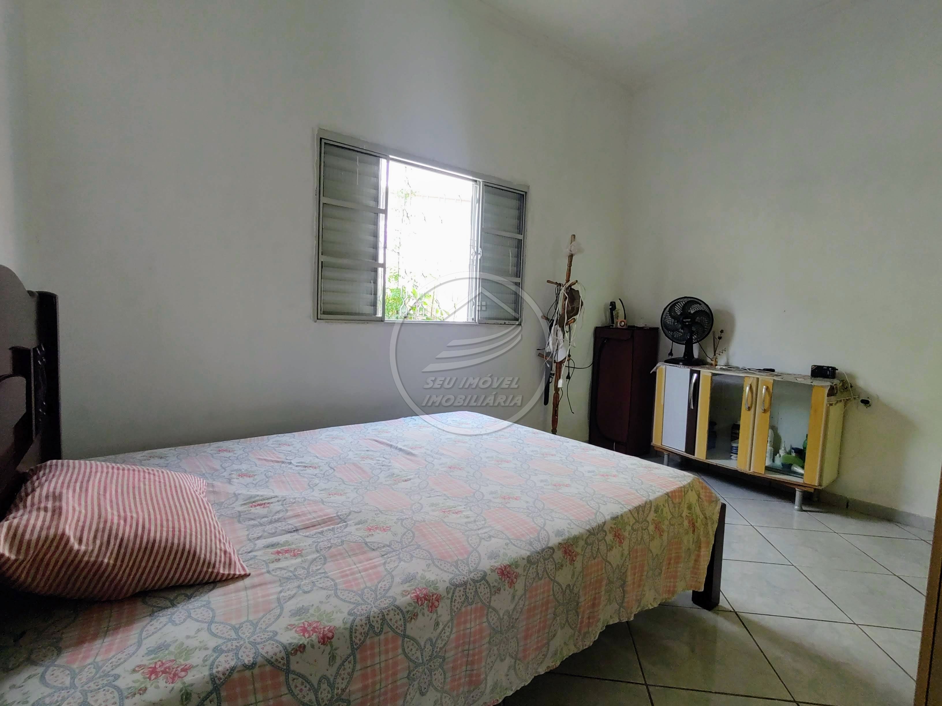 Casa a venda em Uberaba | Cidade Nova | 3 quartos | 2 vagas de garagem cobertas | R$ 315 mil