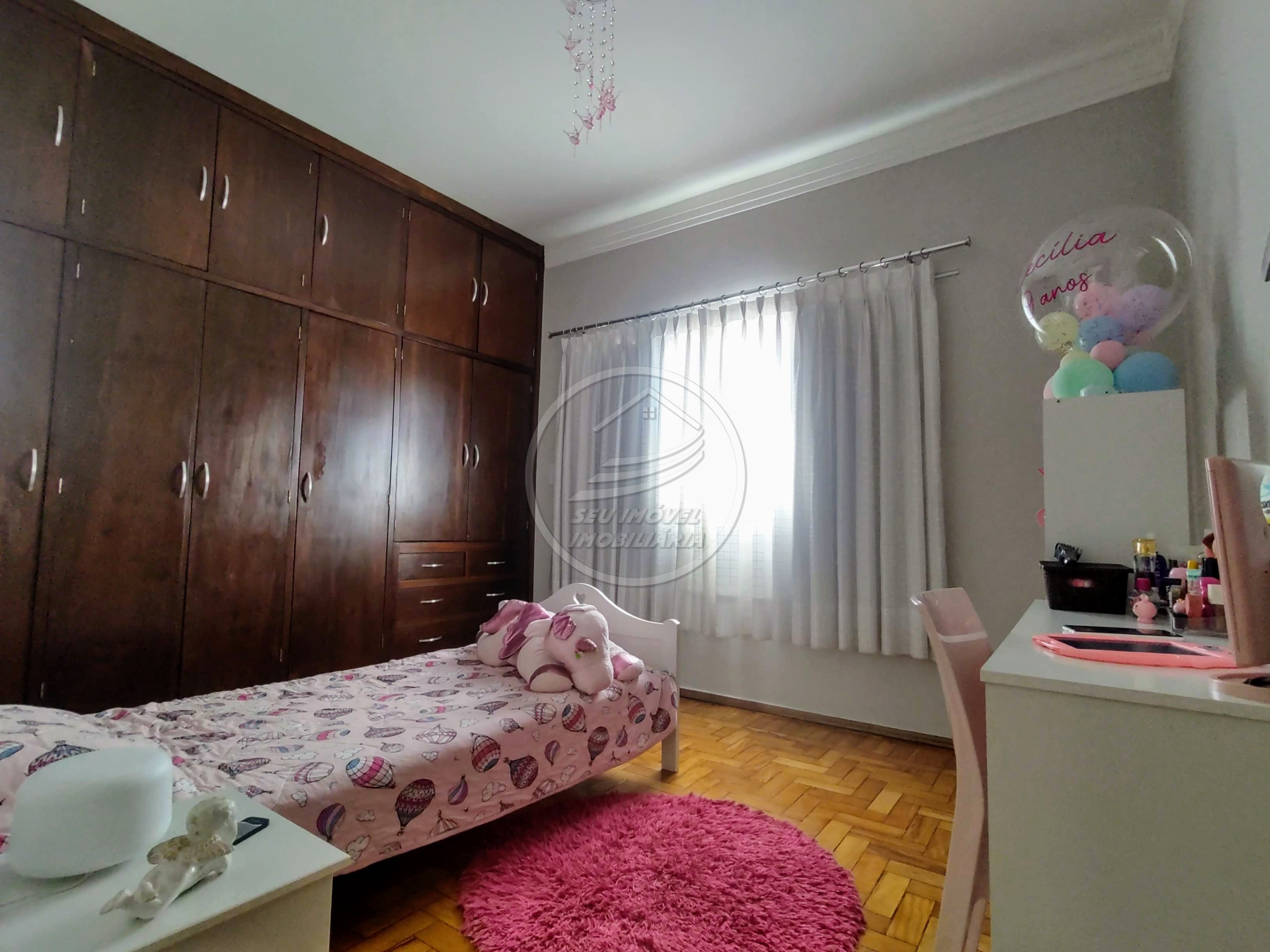 Casa a venda em Uberaba | Estados Unidos | 5 Quartos | 2 Suítes | R$ 630 mil