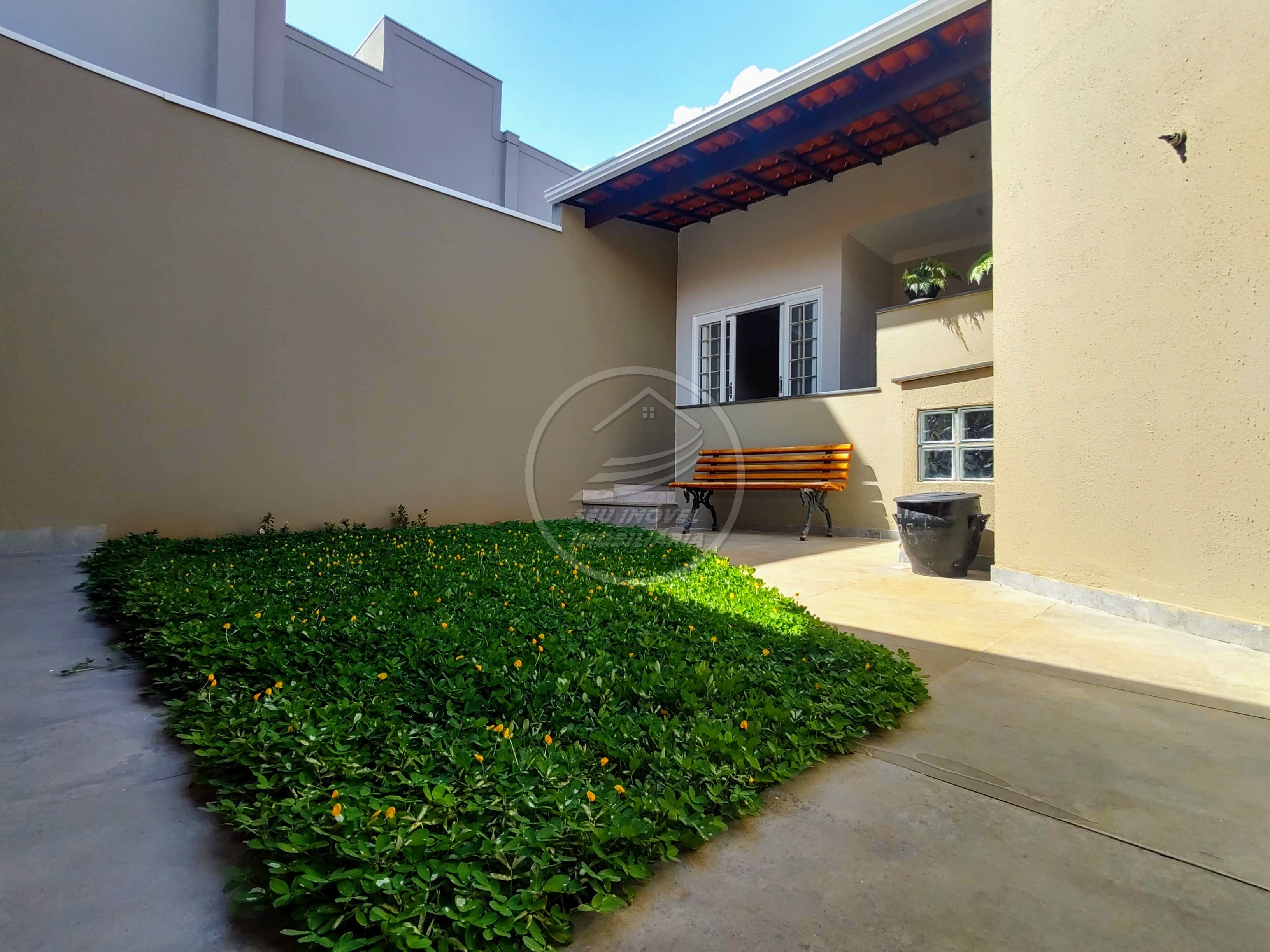 Casa a venda em Uberaba | Estados Unidos | 5 Quartos | 2 Suítes | R$ 630 mil