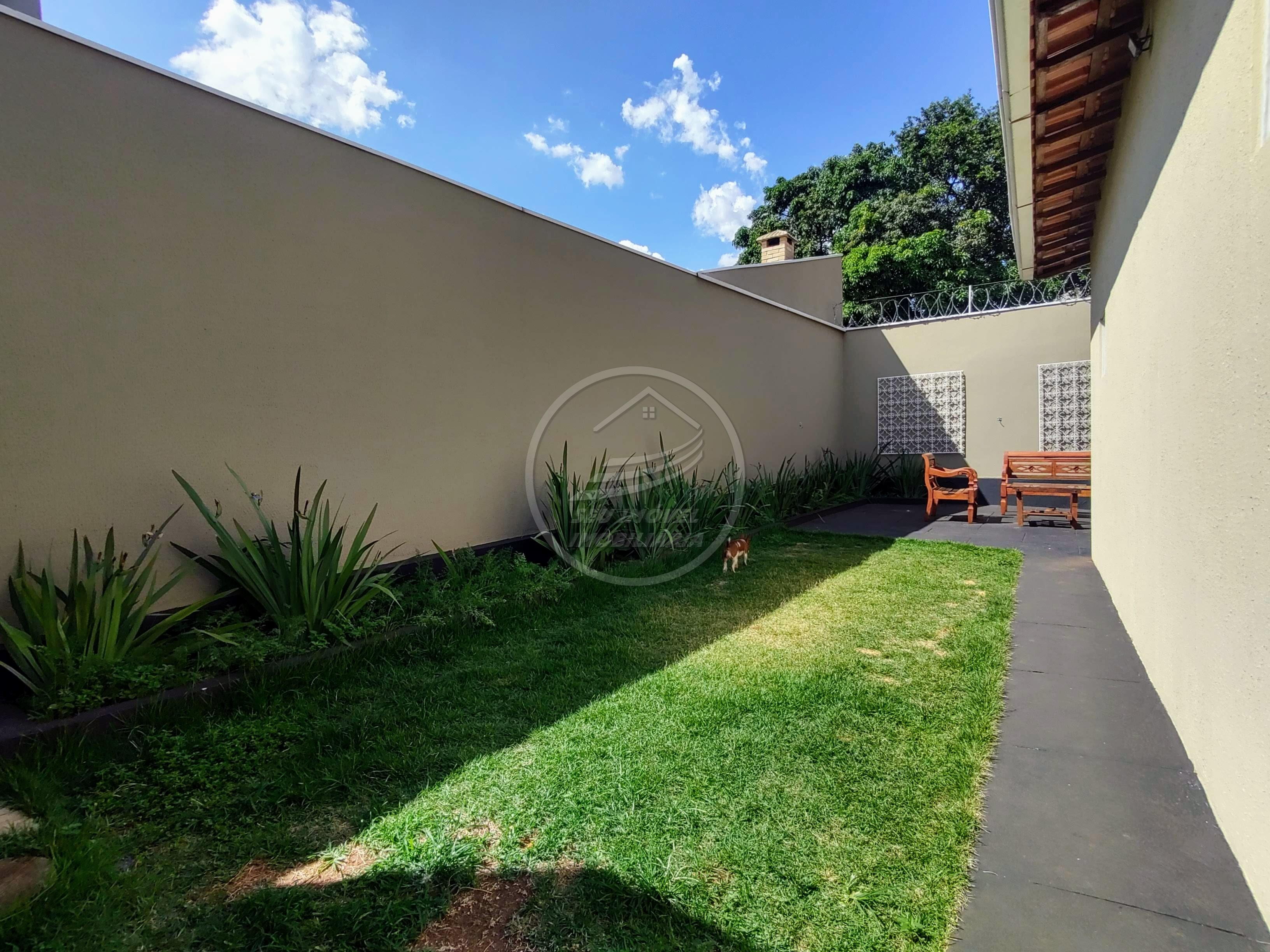 Casa a venda em Uberaba | Estados Unidos | 5 Quartos | 2 Suítes | R$ 630 mil