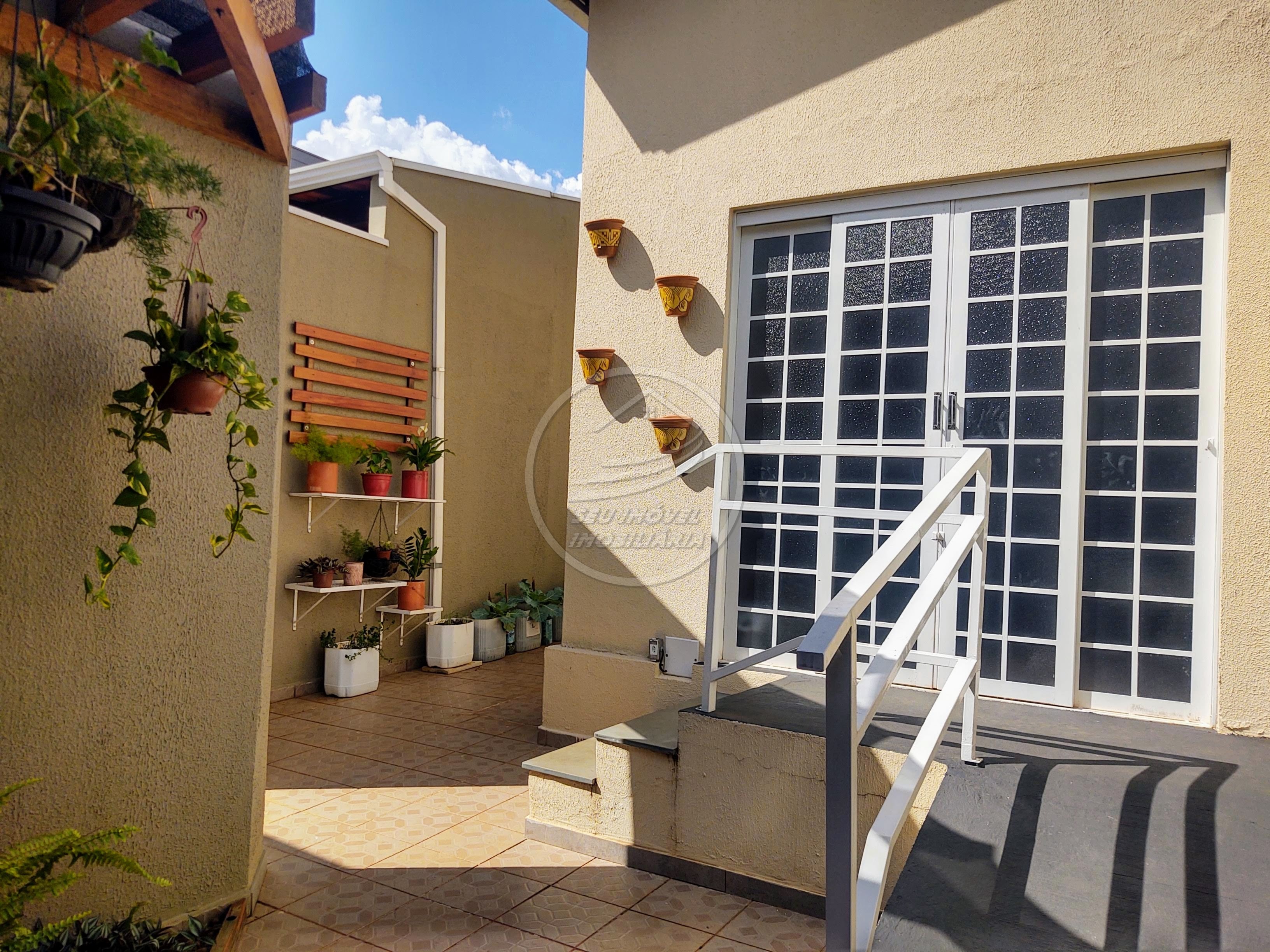 Casa a venda em Uberaba | Estados Unidos | 5 Quartos | 2 Suítes | R$ 630 mil