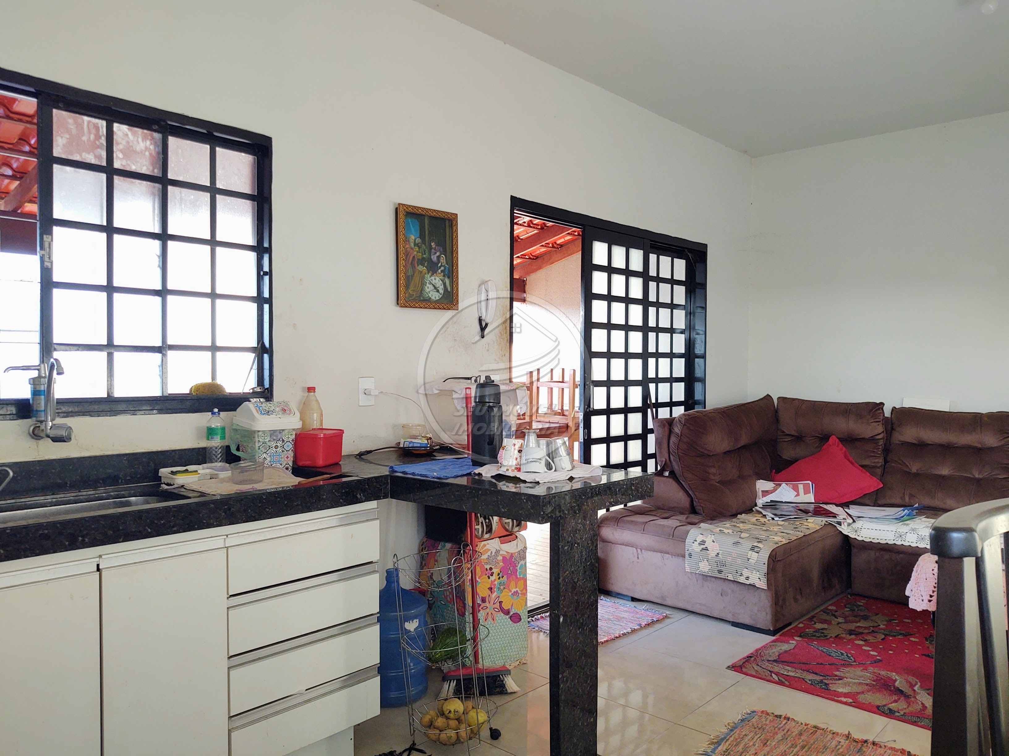 Casa a venda em Uberaba | Zeca Mendes | 2 Quartos  | 1 Suíte | 3 Vagas | R$ 270 mil