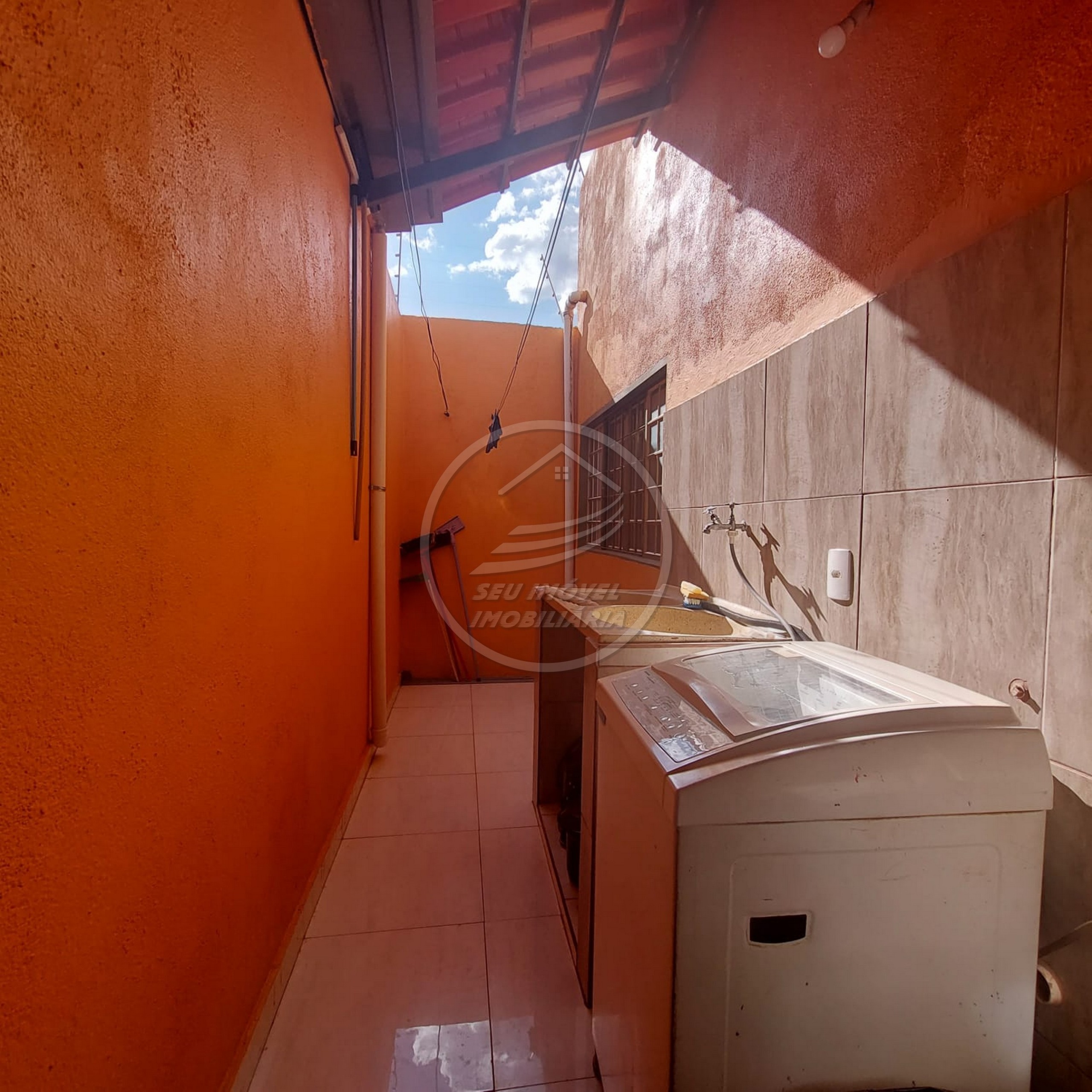 Casa a venda em Uberaba/MG | Parque das Laranjeiras II | 2 Quartos | 1 Suíte | R$ 279 mil
