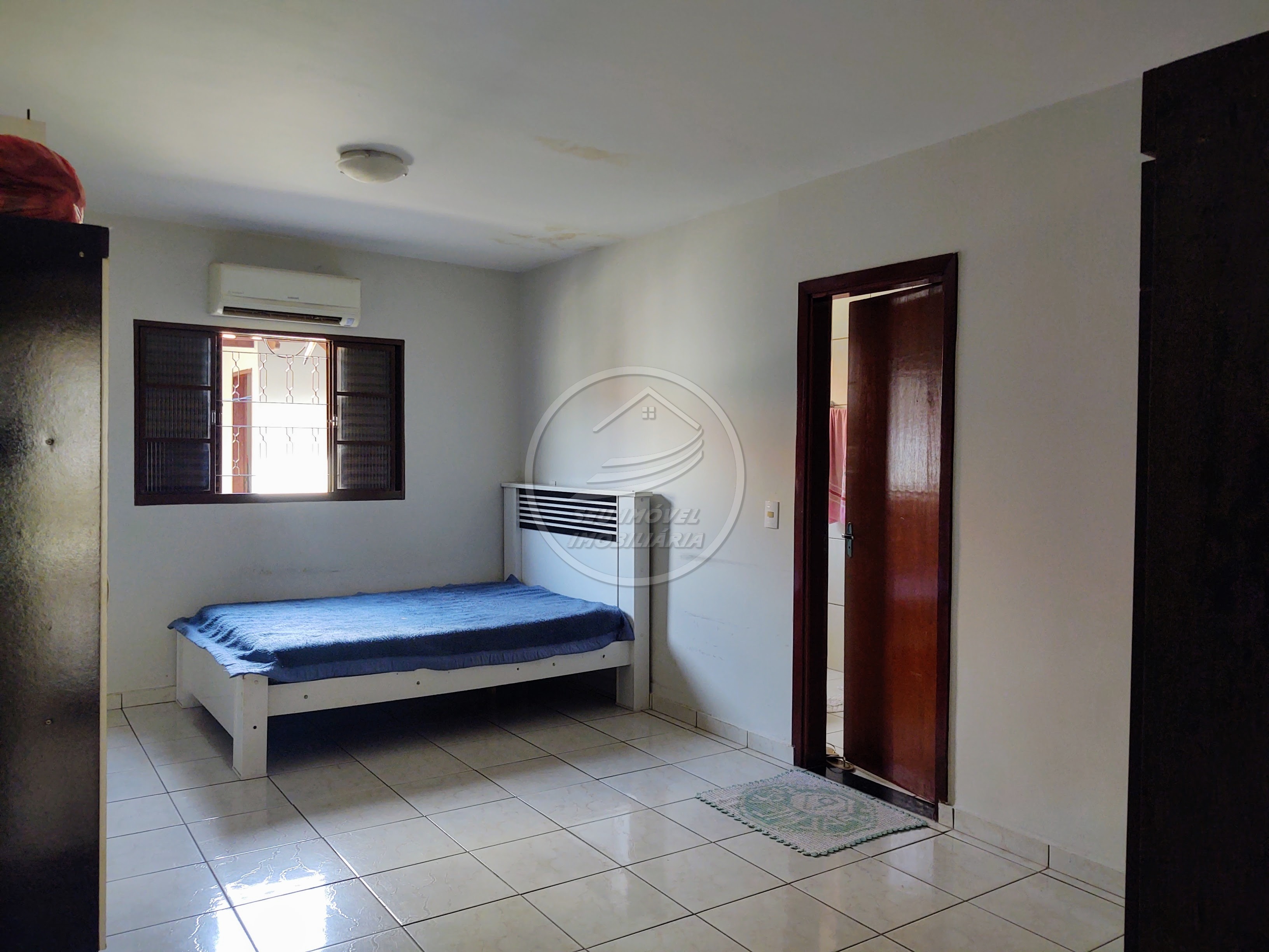 Casa à venda em Uberaba-MG, Beija-flor II, 3 quartos, 1 suíte, 158 m², 3 vagas - Imperdível oportunidade!