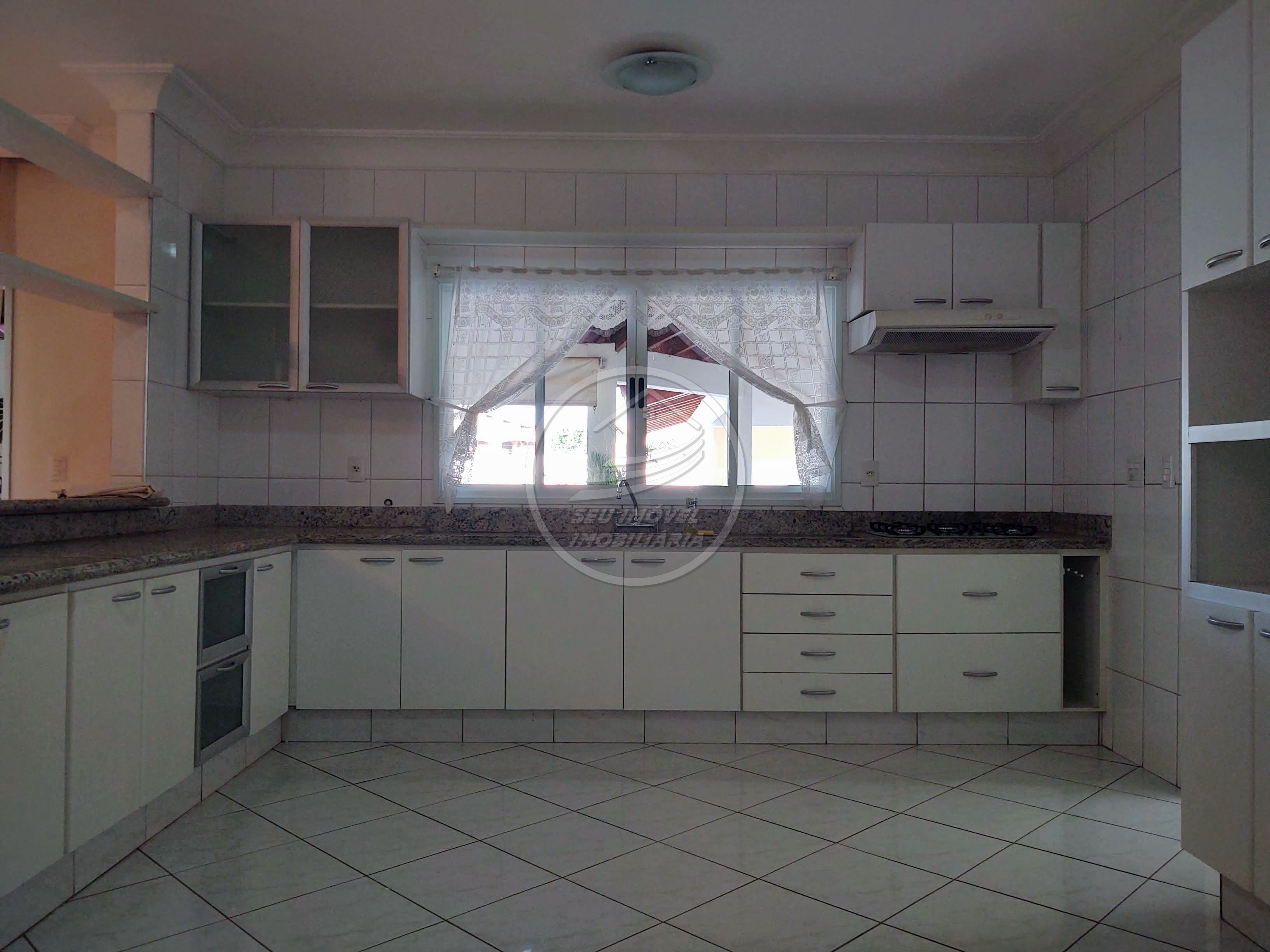 Apartamento à venda em Uberaba/MG | Fabrício | 3 Suítes | 4 Vagas | R$ 950 mil