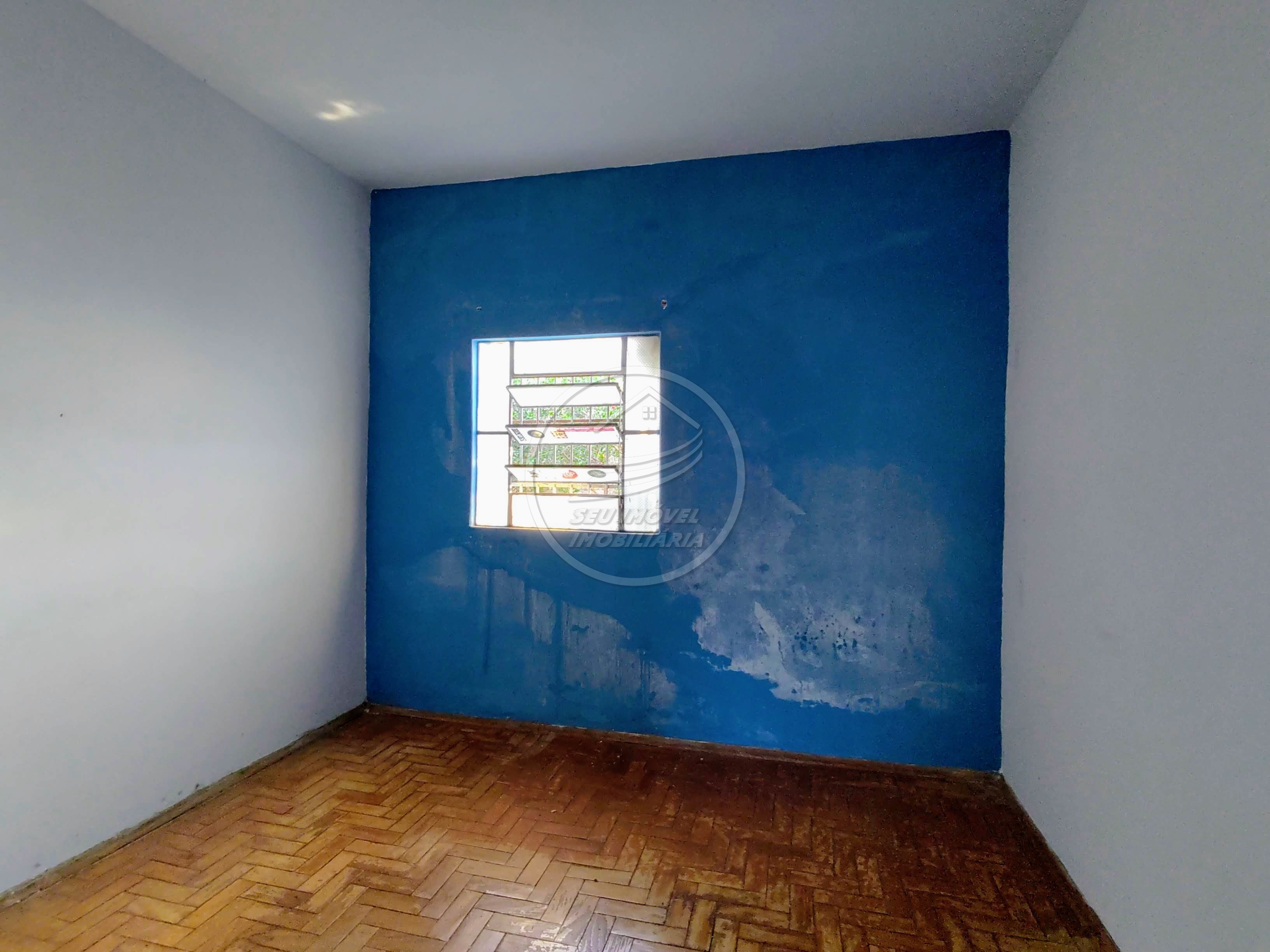 Casa a venda em Uberaba | Bairro Abadia | Lote com 344 m² | R$ 270 mil