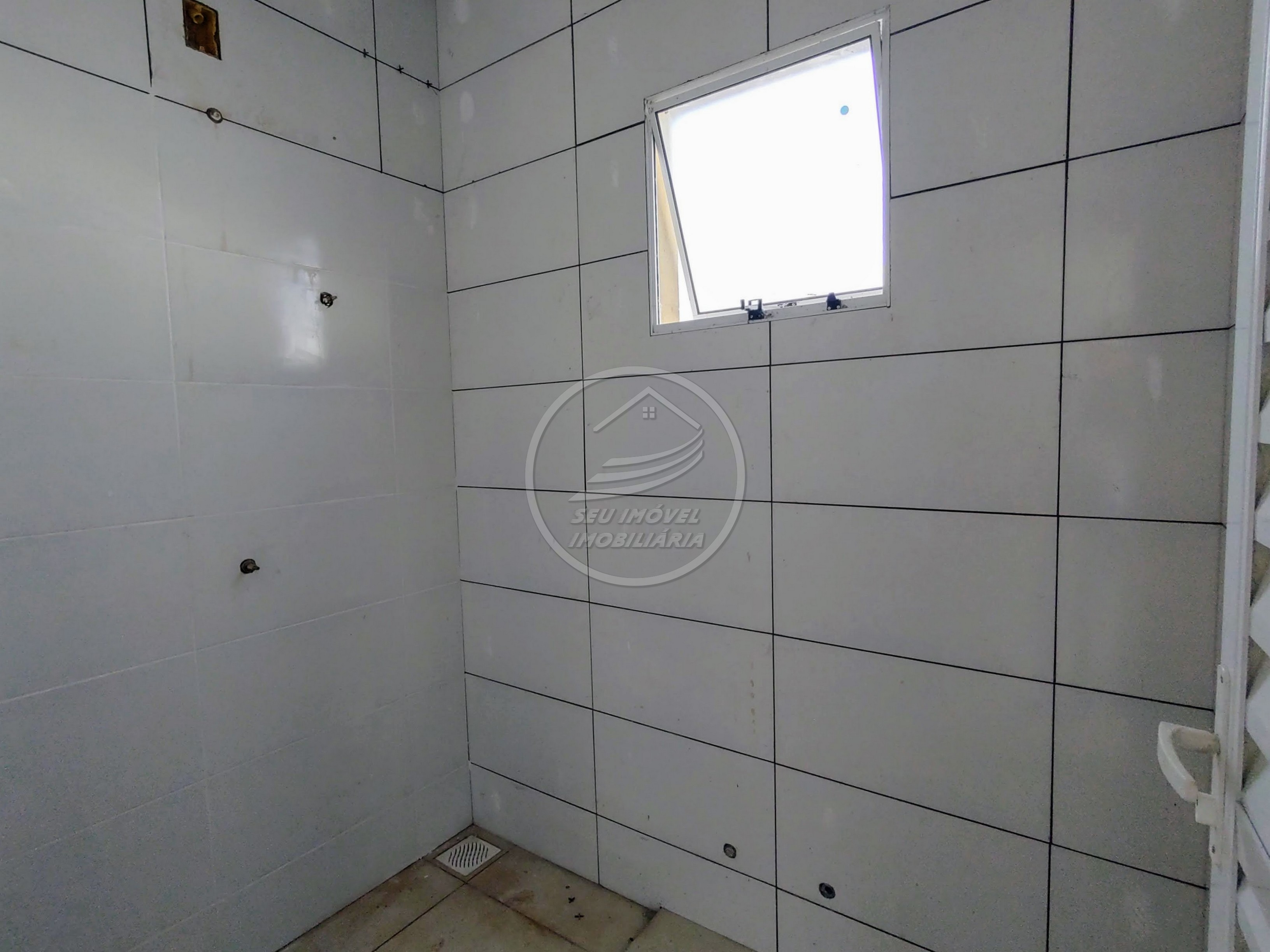 Terreno a venda em Uberaba | Terra Jardim | Edícula com Varanda e Churrasqueira | R$ 155 mil