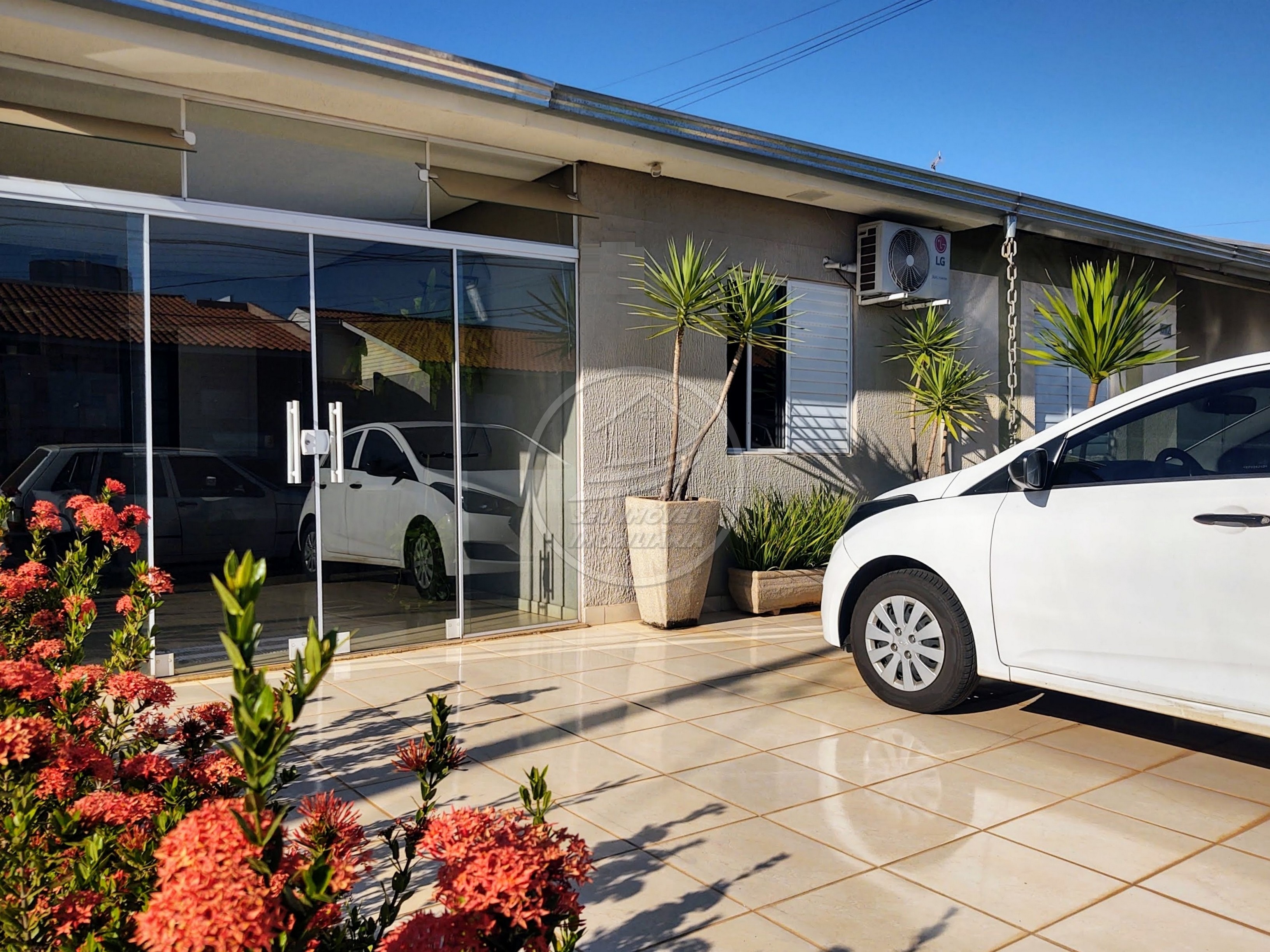Casa a venda em Uberaba | Terra Nova | 3 Quartos | 2 Suítes | R$ 450 mil