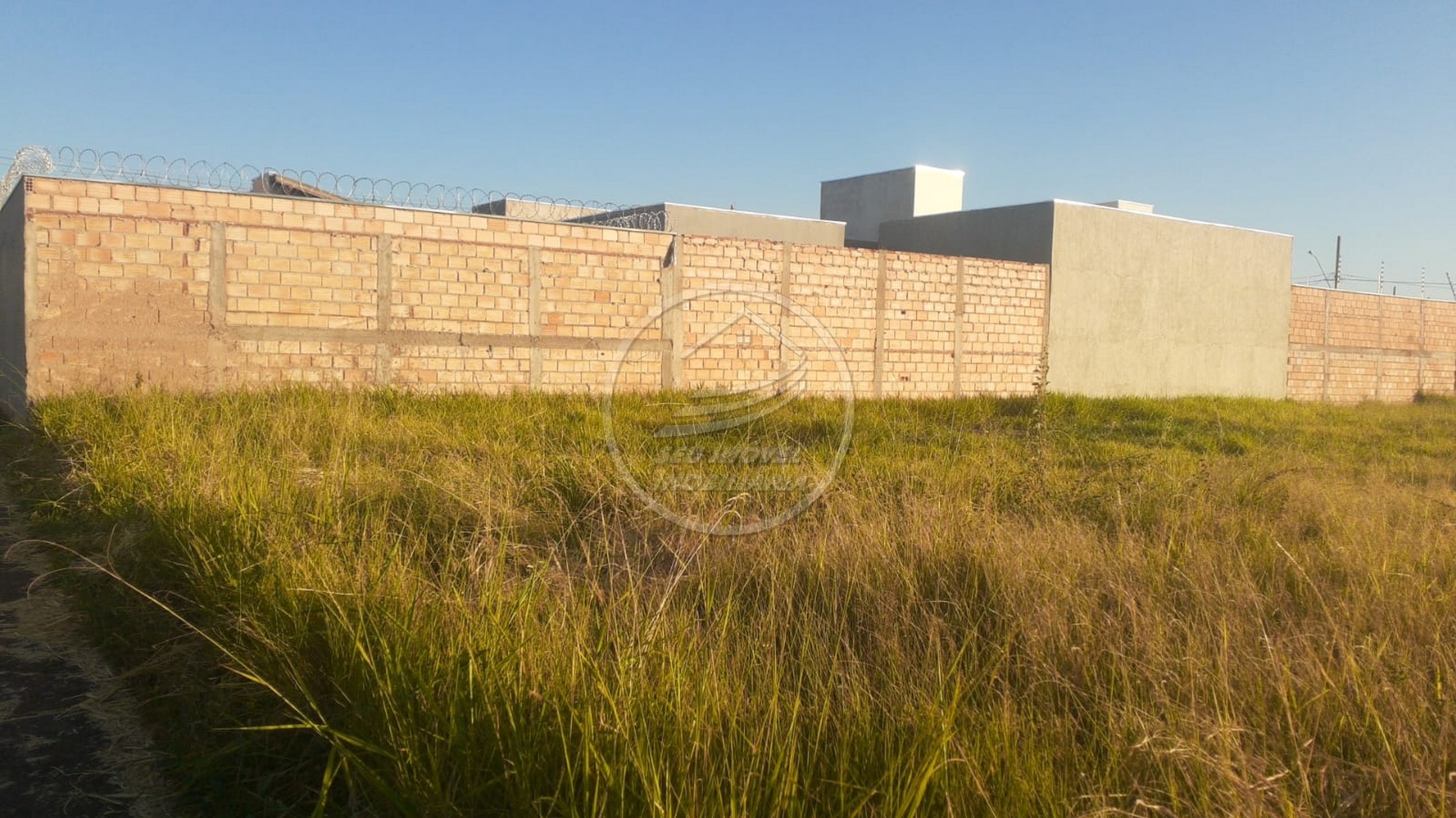 Terreno a Venda em Uberaba | Parque das Laranjeiras | 250 m² | R$ 150 mil