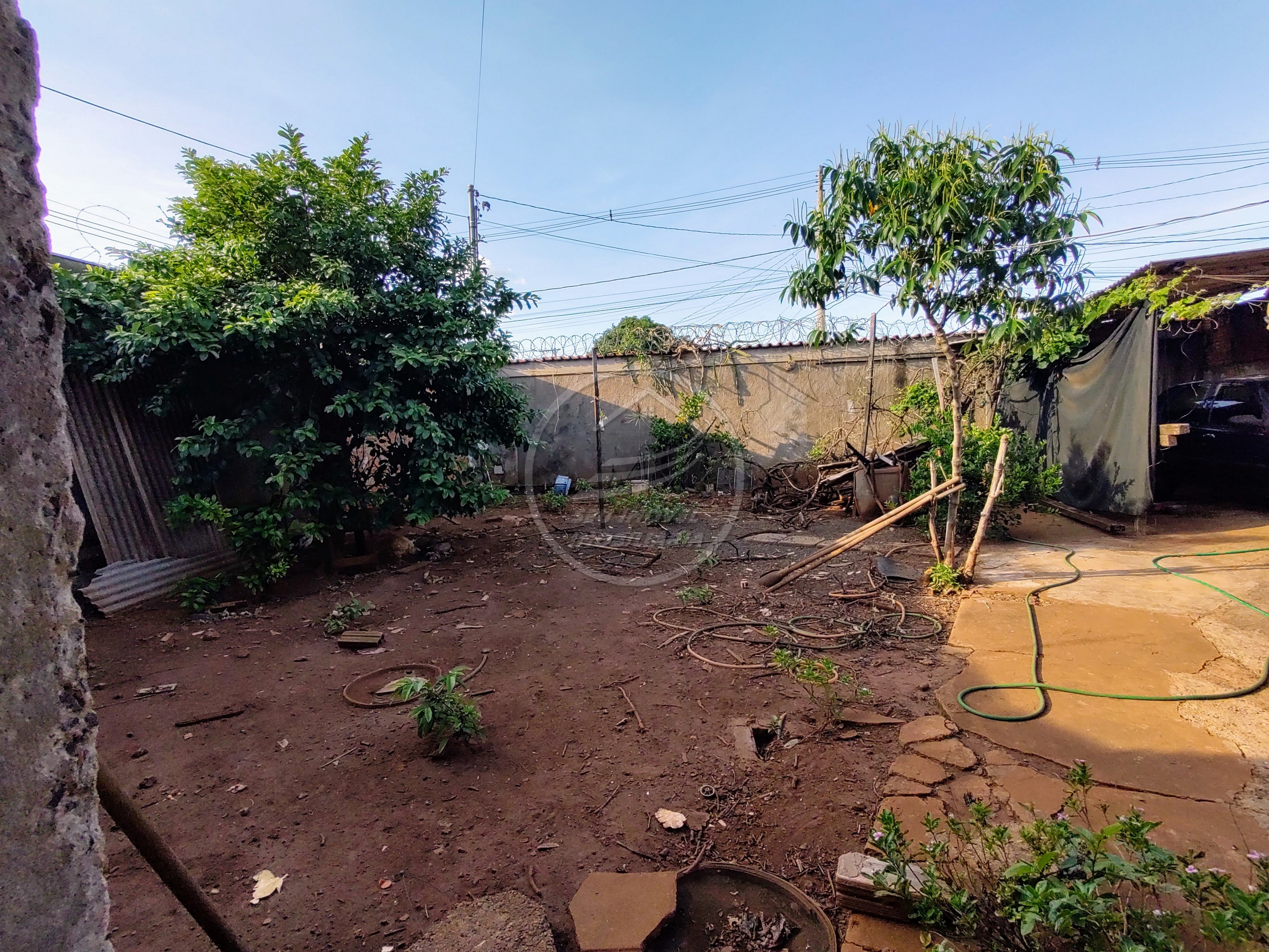 Casa à venda em Uberaba | Parque das Gameleiras | 3 quartos | 1 suíte | R$ 245 mil