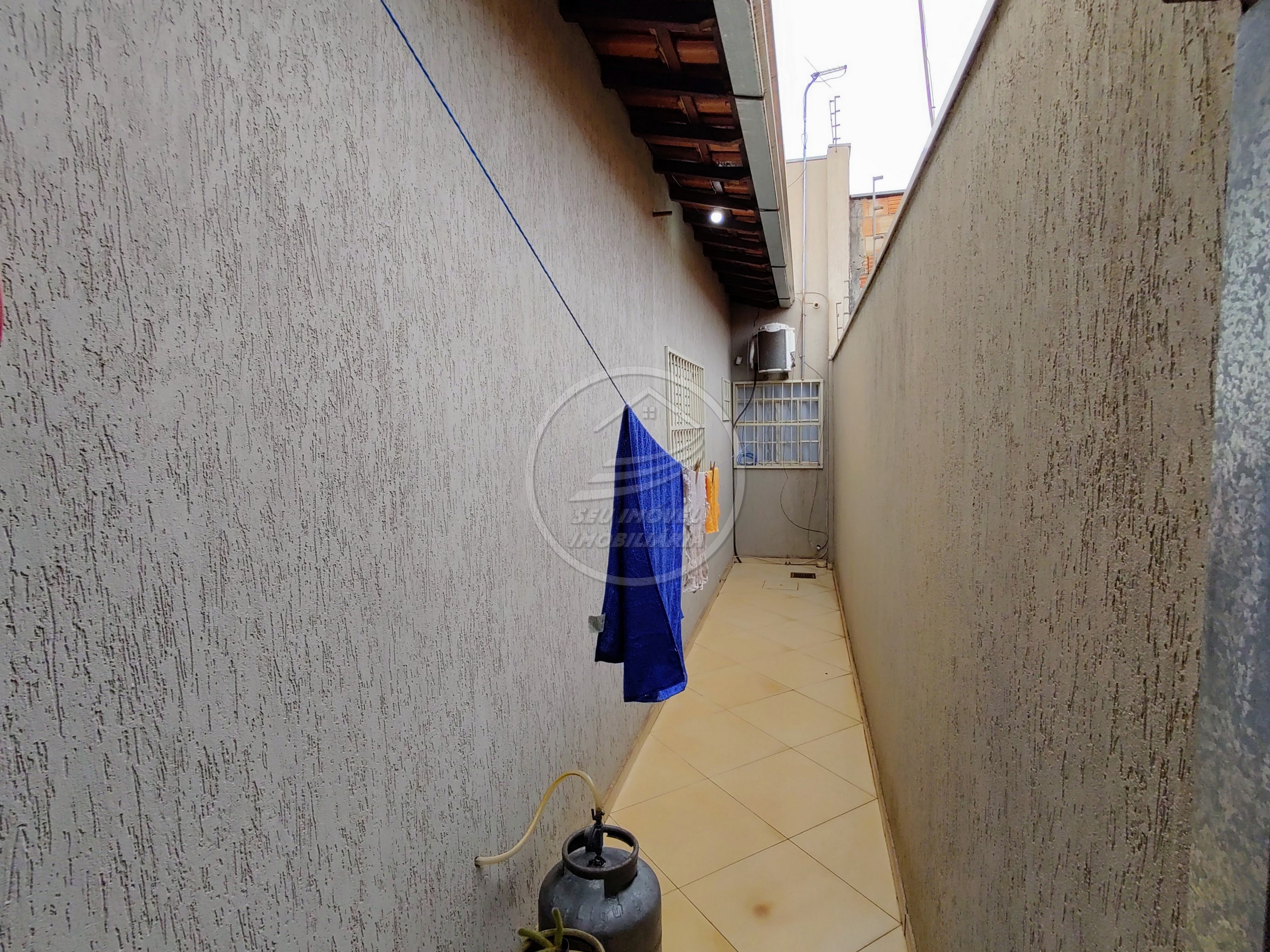 Casa a venda em Uberaba | Beija Flor I | 3 Quartos | 1 Suíte | R$ 385 mil