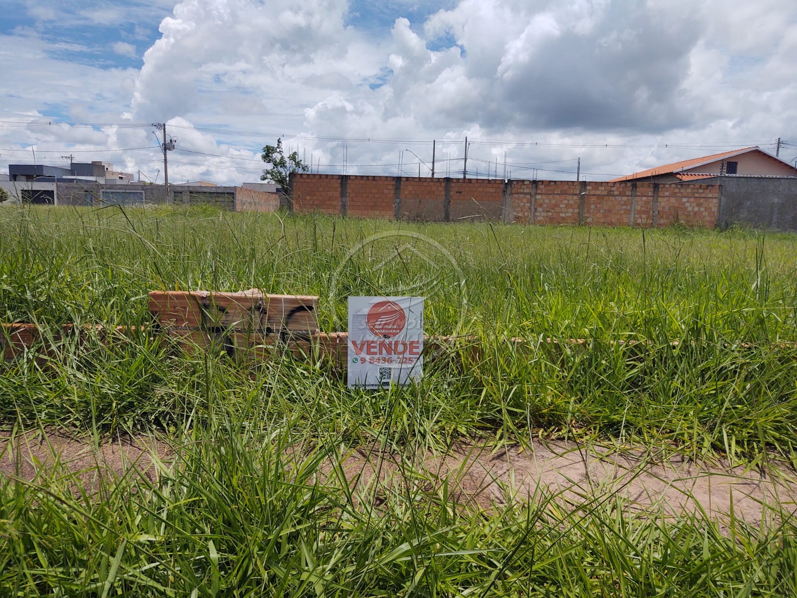 Terreno a venda em Uberaba | Laranjeiras I | 277 m² | R$ 165 mil