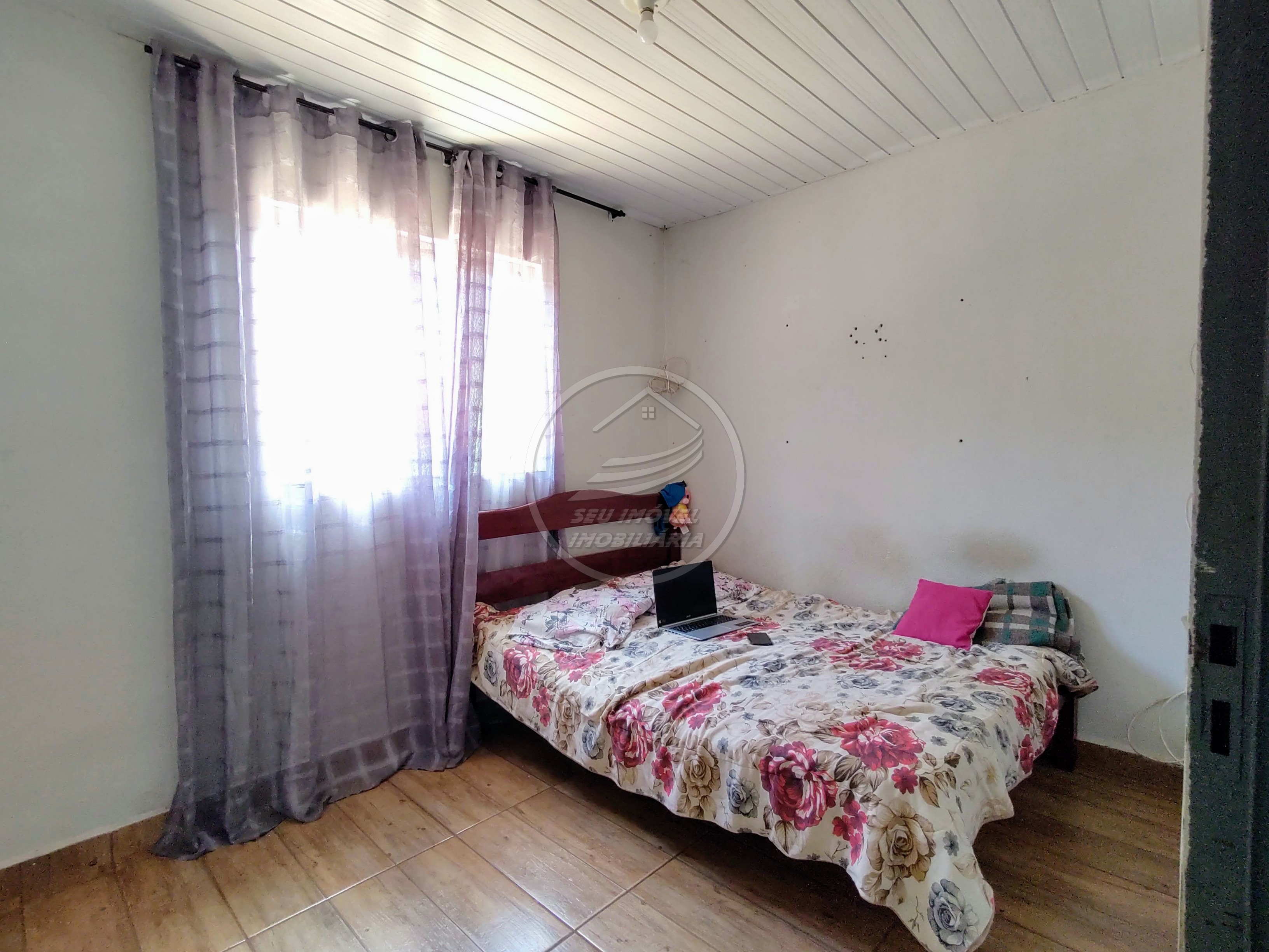 Casa a venda em Uberaba | Parque dos Girassóis | 2 Quartos | 2 Banheiros | R$ 160 mil