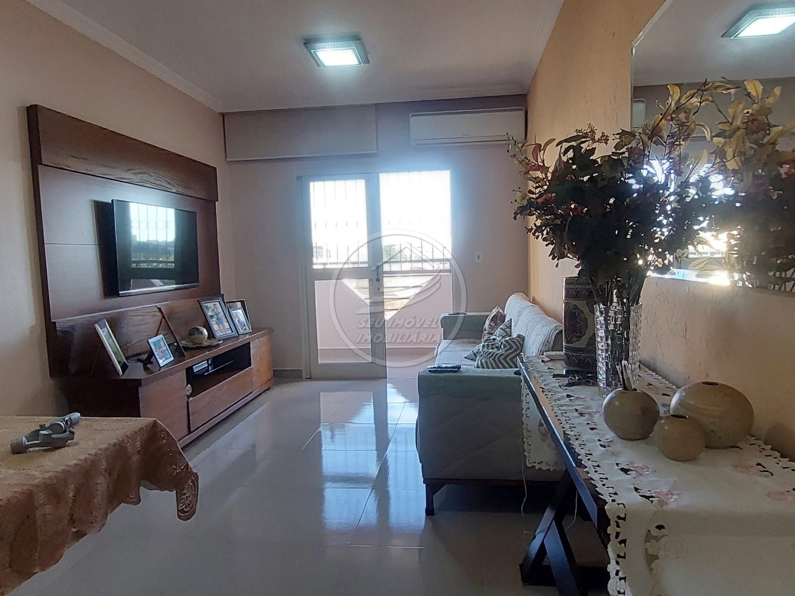 Apartamento à venda em Uberaba/MG | São Benedito | 3 quartos sento 1 Suíte | R$ 500 mil