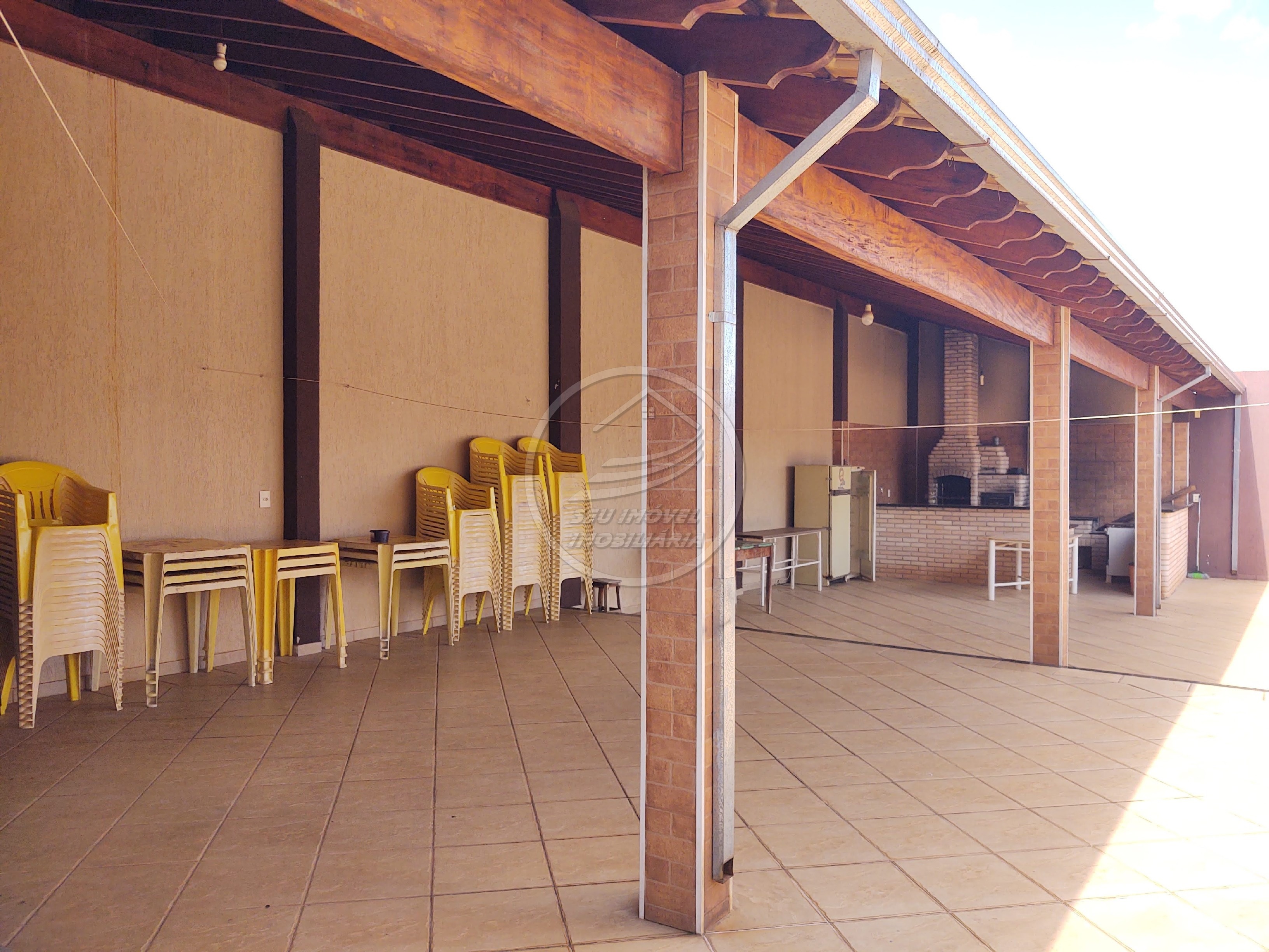 Casa à venda em Uberaba-MG | Cidade Nova | 3 quartos | 1 suíte com closet | R$ 700 mil